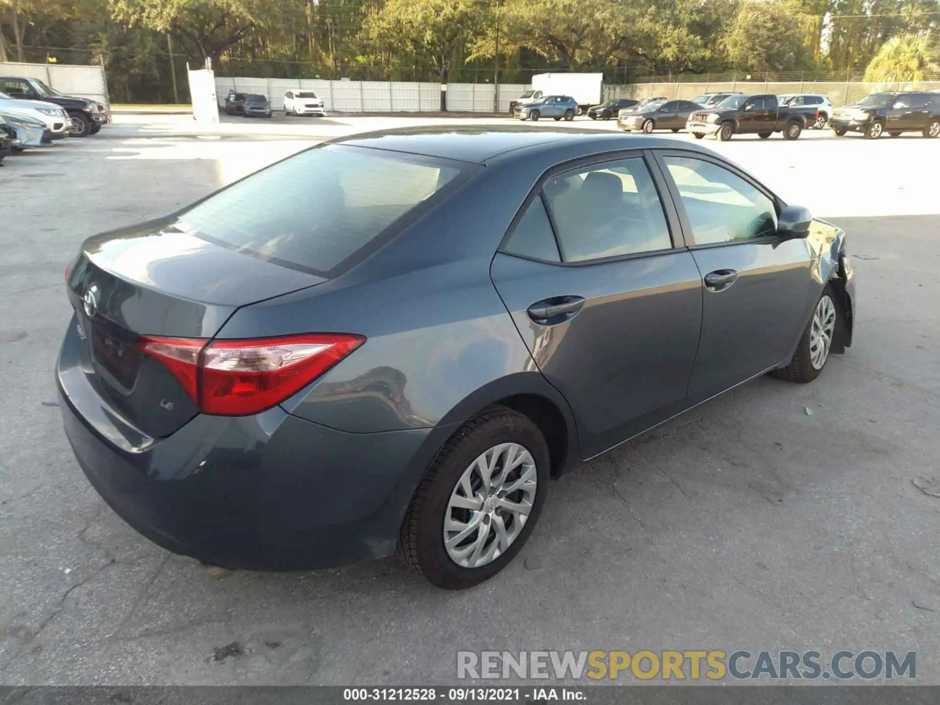 4 Photograph of a damaged car 2T1BURHE2KC192094 TOYOTA COROLLA 2019