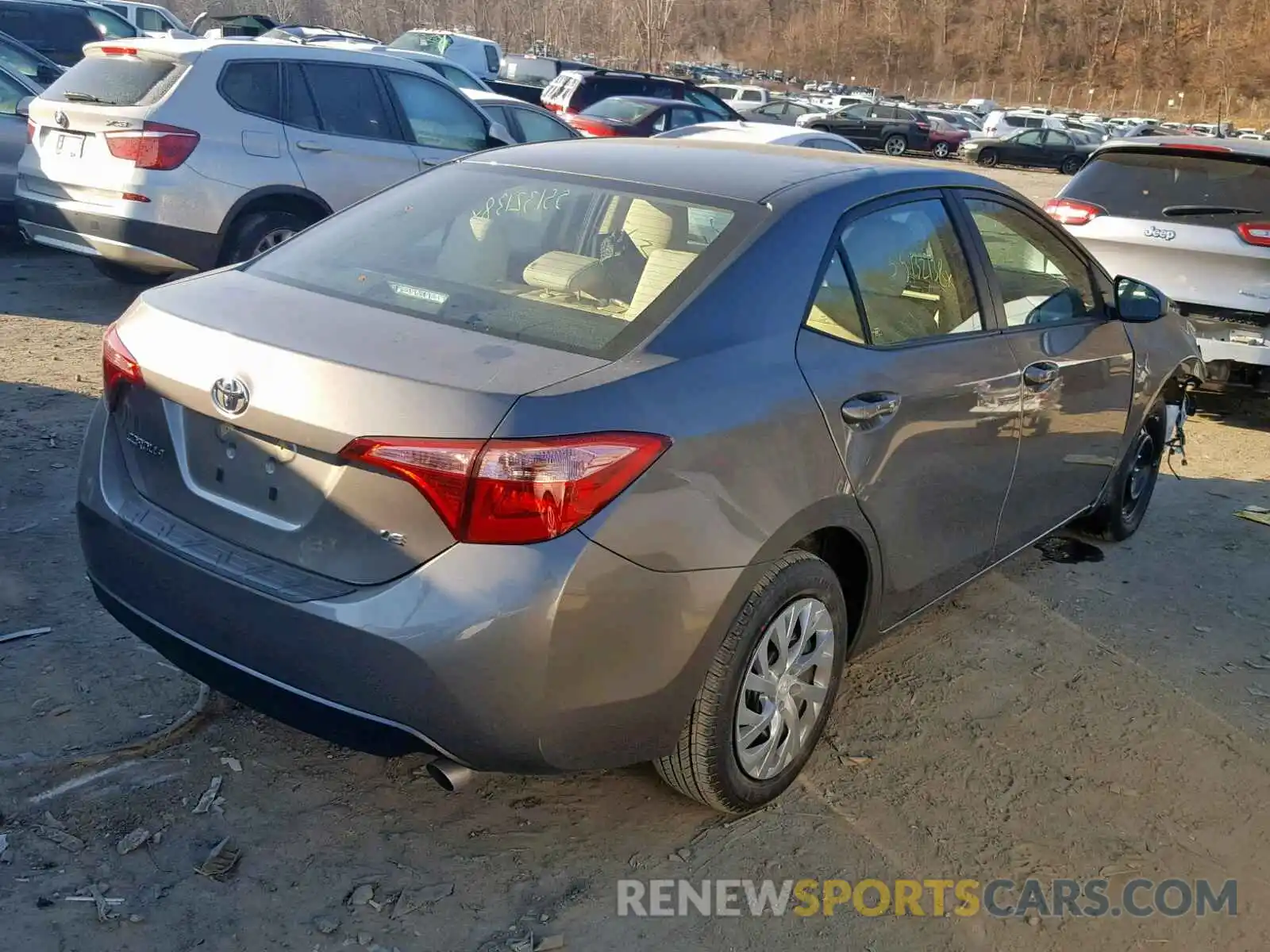 4 Photograph of a damaged car 2T1BURHE2KC192841 TOYOTA COROLLA 2019