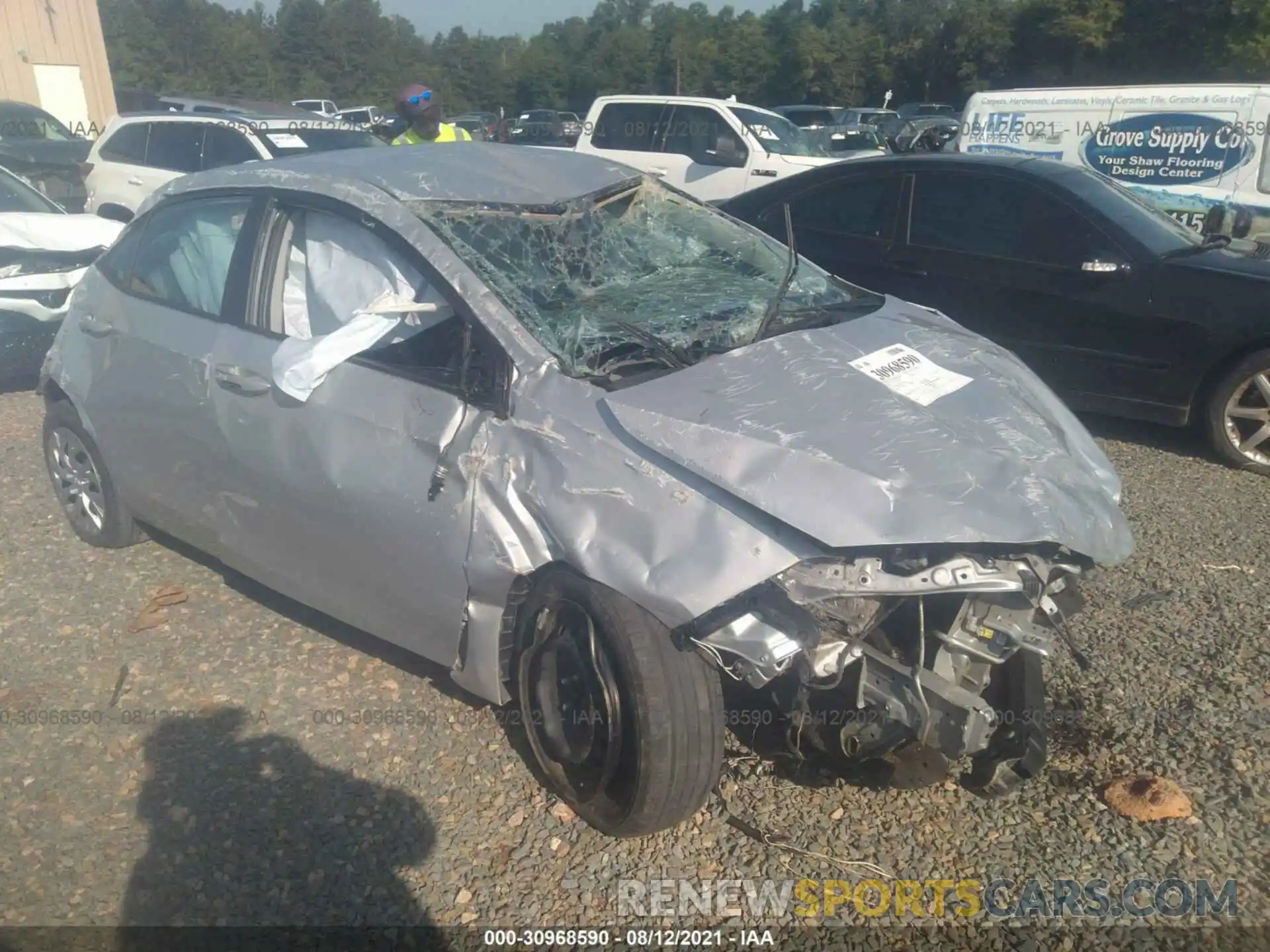 1 Photograph of a damaged car 2T1BURHE2KC194282 TOYOTA COROLLA 2019