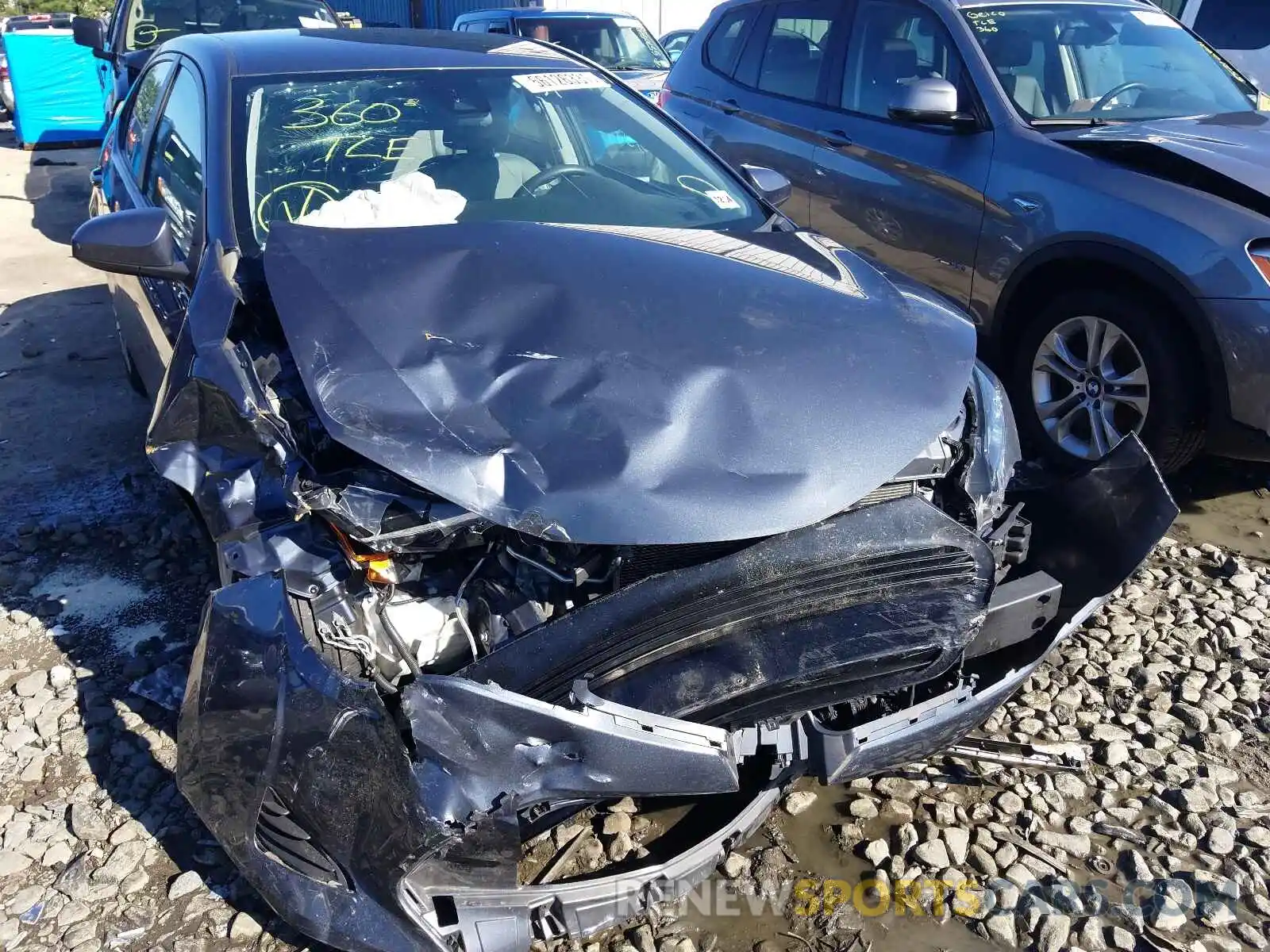 9 Photograph of a damaged car 2T1BURHE2KC194671 TOYOTA COROLLA 2019