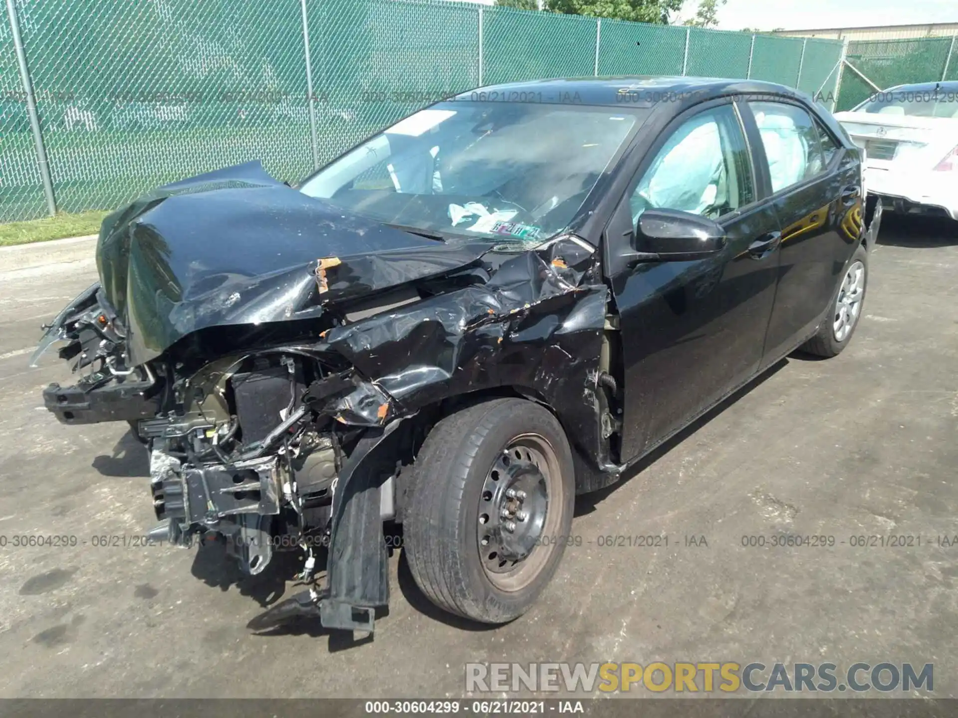 2 Photograph of a damaged car 2T1BURHE2KC195092 TOYOTA COROLLA 2019