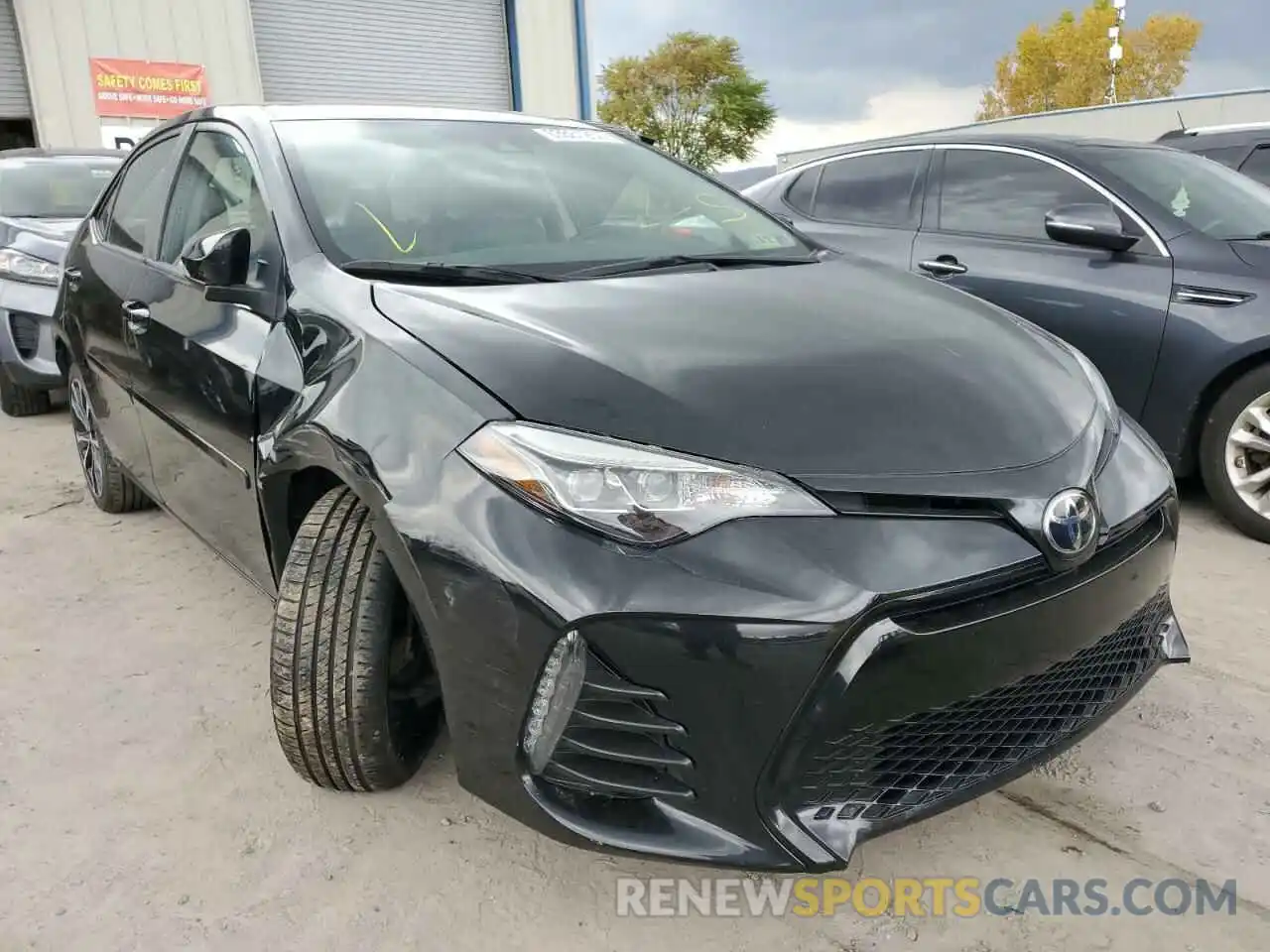 1 Photograph of a damaged car 2T1BURHE2KC196016 TOYOTA COROLLA 2019