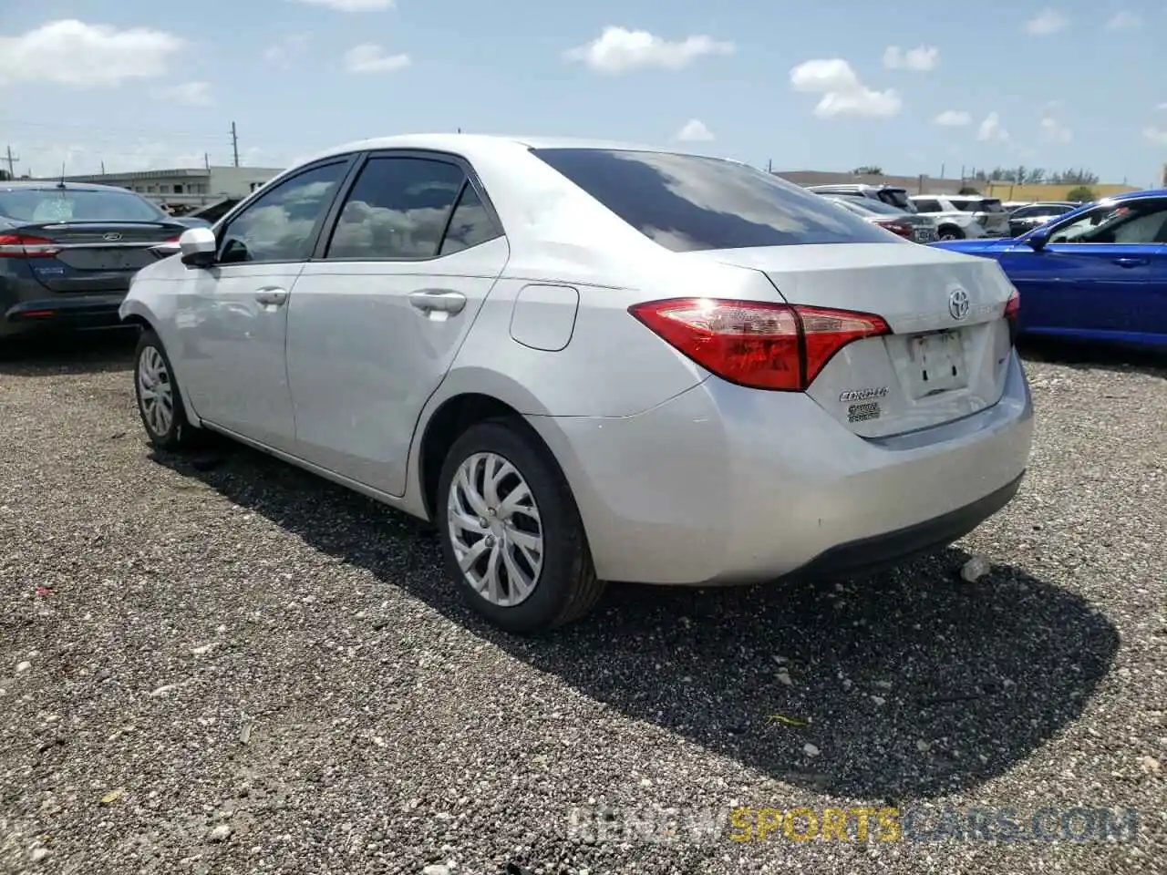 3 Photograph of a damaged car 2T1BURHE2KC197568 TOYOTA COROLLA 2019