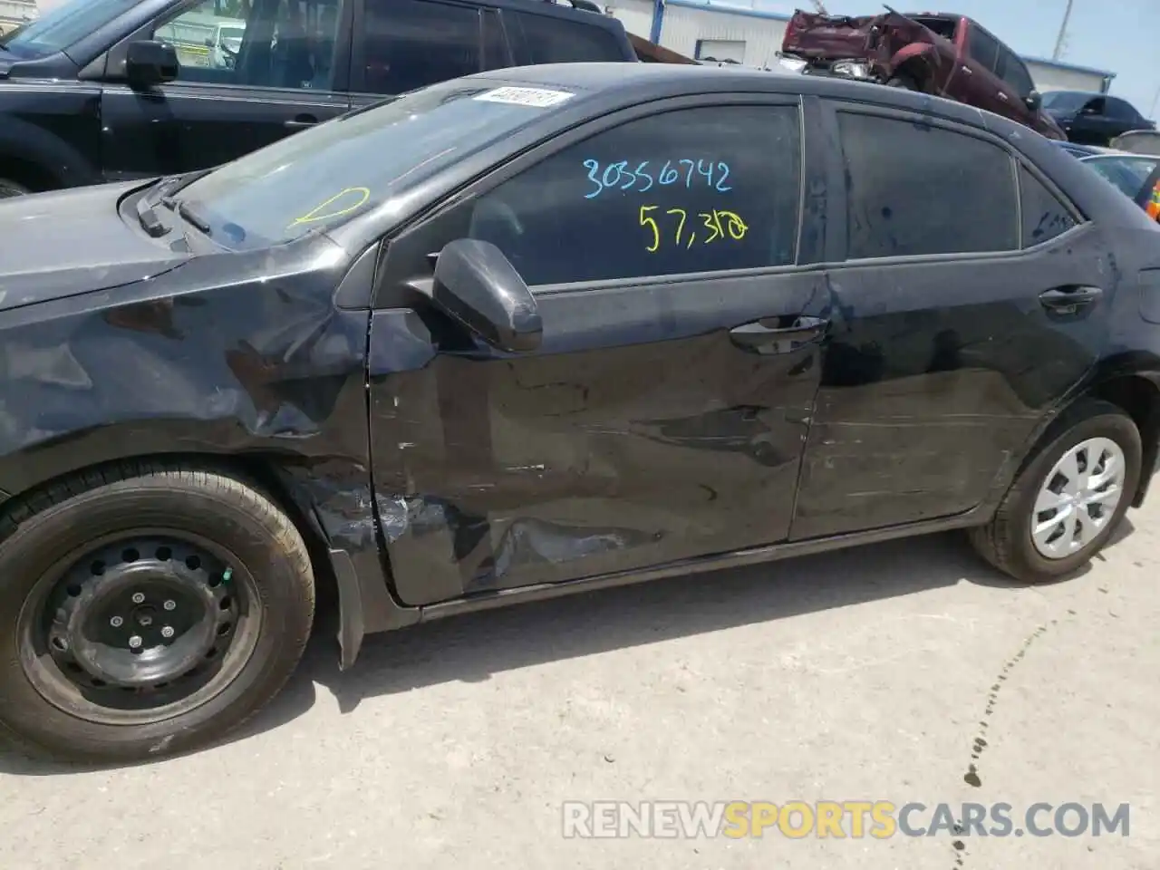 9 Photograph of a damaged car 2T1BURHE2KC197909 TOYOTA COROLLA 2019