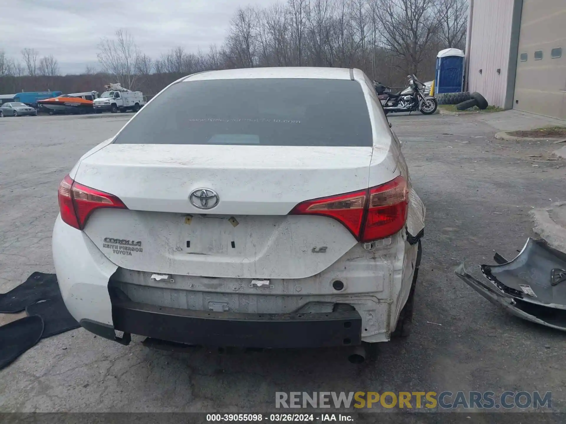 16 Photograph of a damaged car 2T1BURHE2KC198199 TOYOTA COROLLA 2019