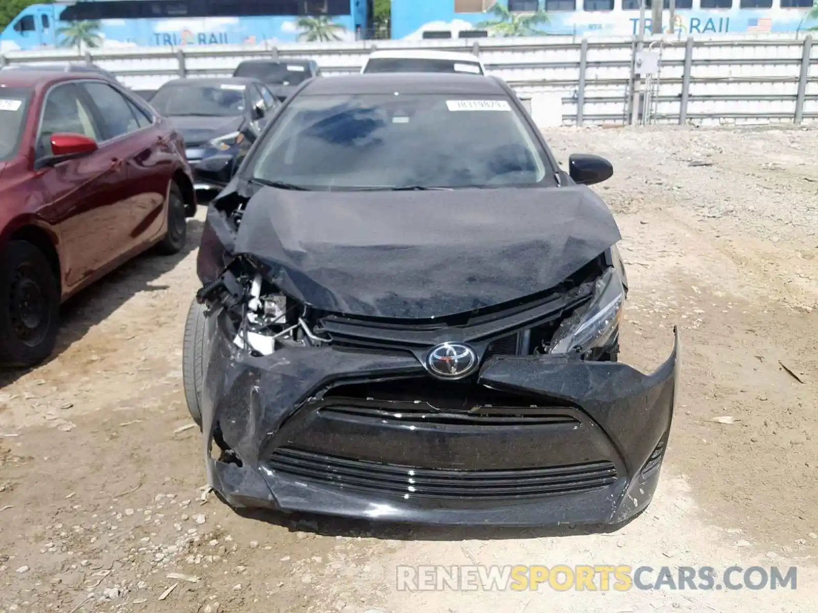 9 Photograph of a damaged car 2T1BURHE2KC198395 TOYOTA COROLLA 2019