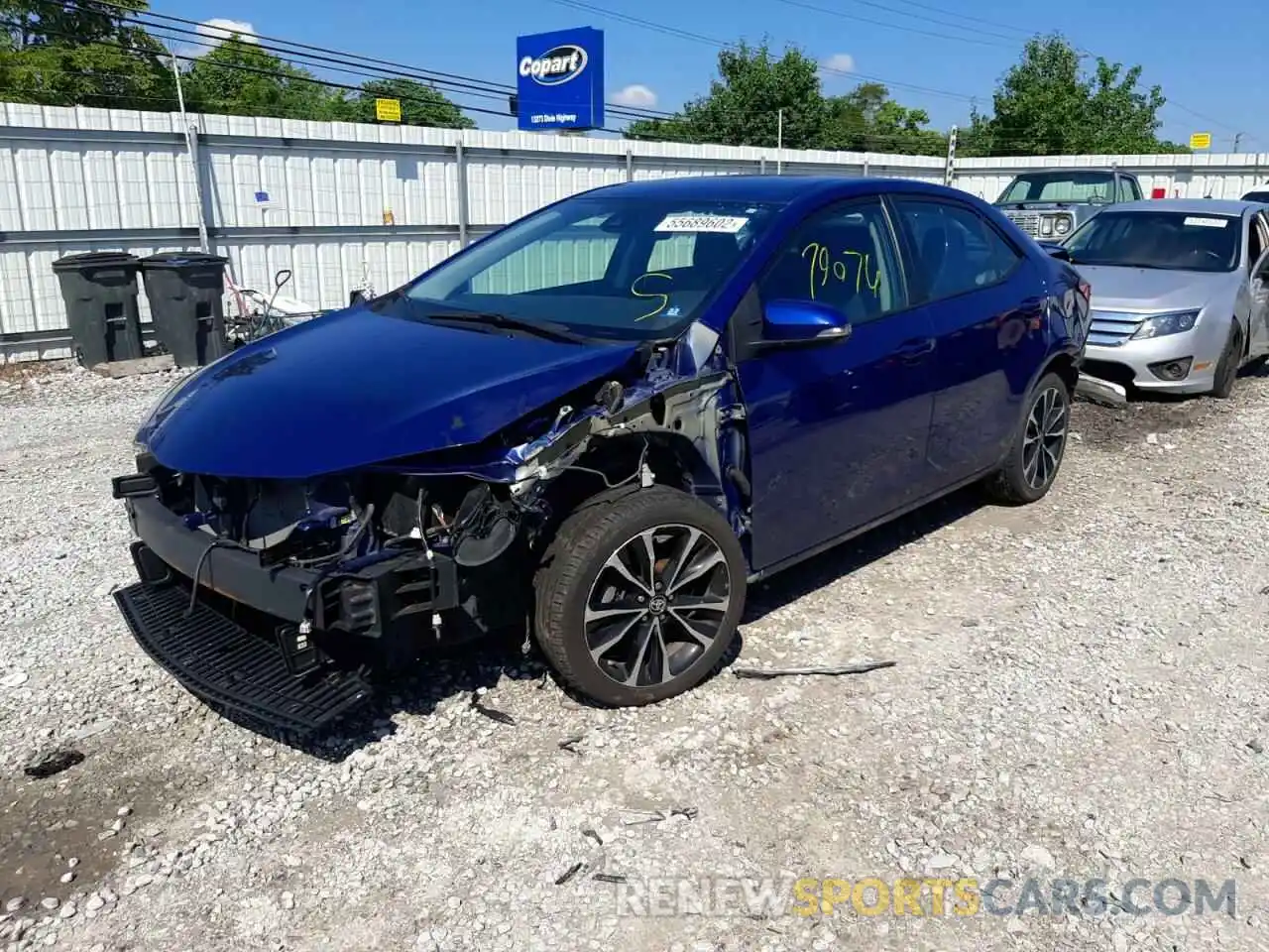 2 Photograph of a damaged car 2T1BURHE2KC198512 TOYOTA COROLLA 2019