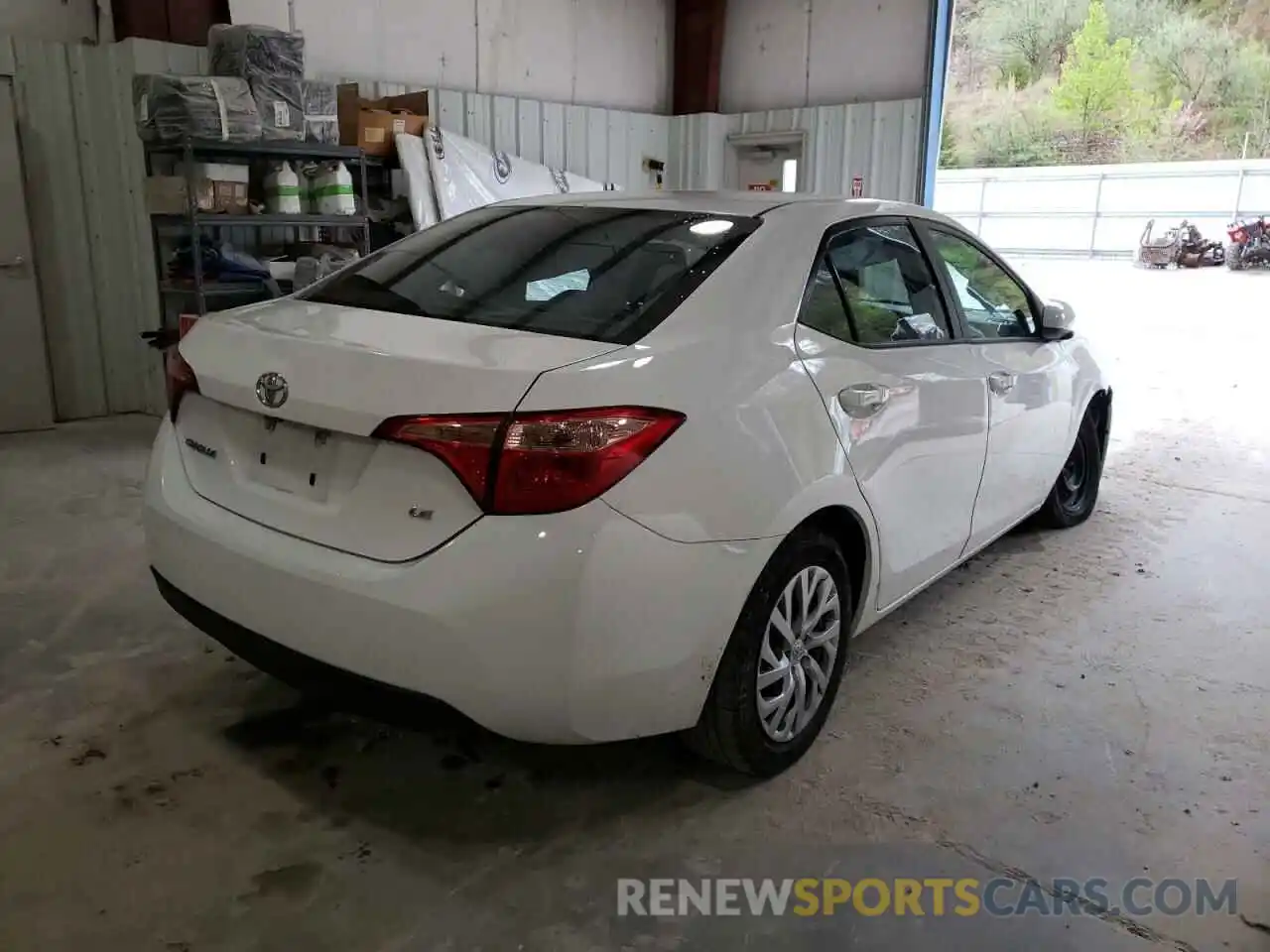 4 Photograph of a damaged car 2T1BURHE2KC199272 TOYOTA COROLLA 2019