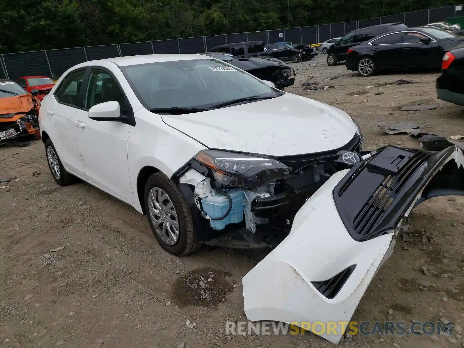 1 Photograph of a damaged car 2T1BURHE2KC199515 TOYOTA COROLLA 2019