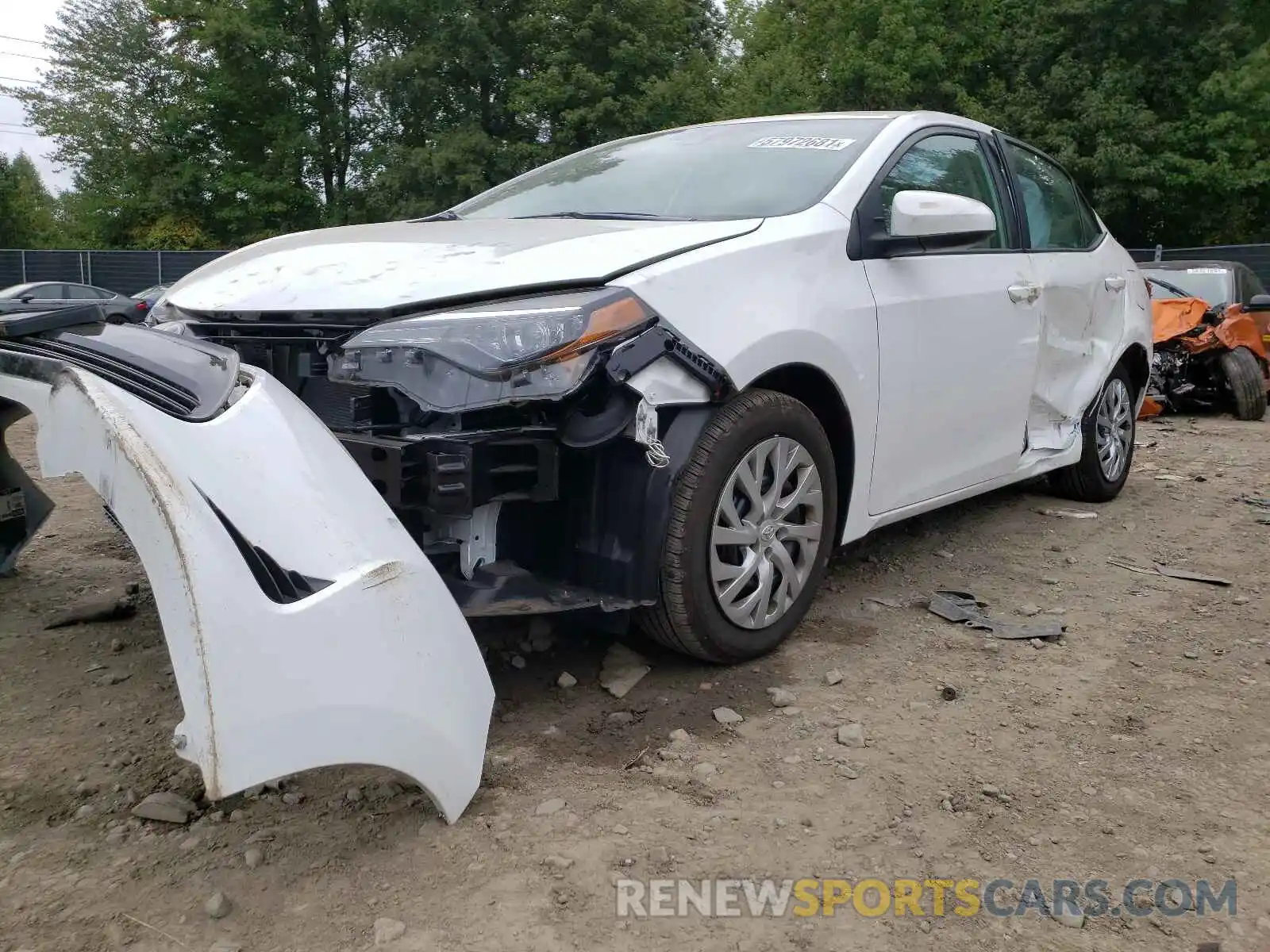 2 Photograph of a damaged car 2T1BURHE2KC199515 TOYOTA COROLLA 2019