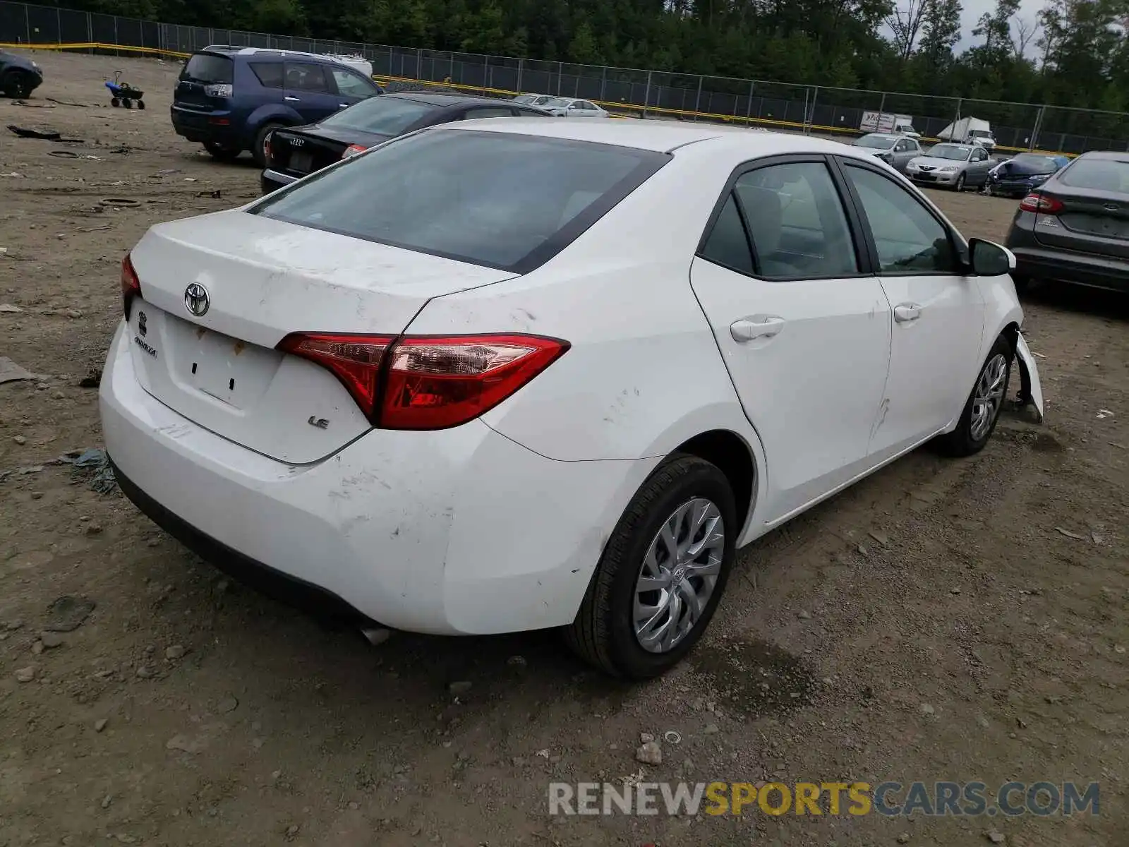 4 Photograph of a damaged car 2T1BURHE2KC199515 TOYOTA COROLLA 2019