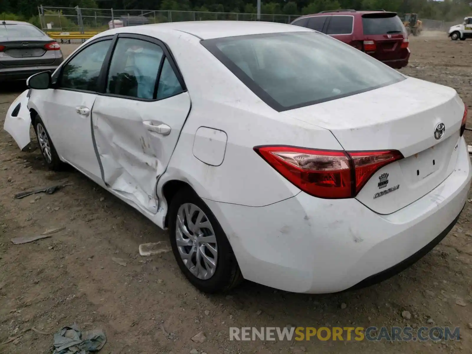 9 Photograph of a damaged car 2T1BURHE2KC199515 TOYOTA COROLLA 2019