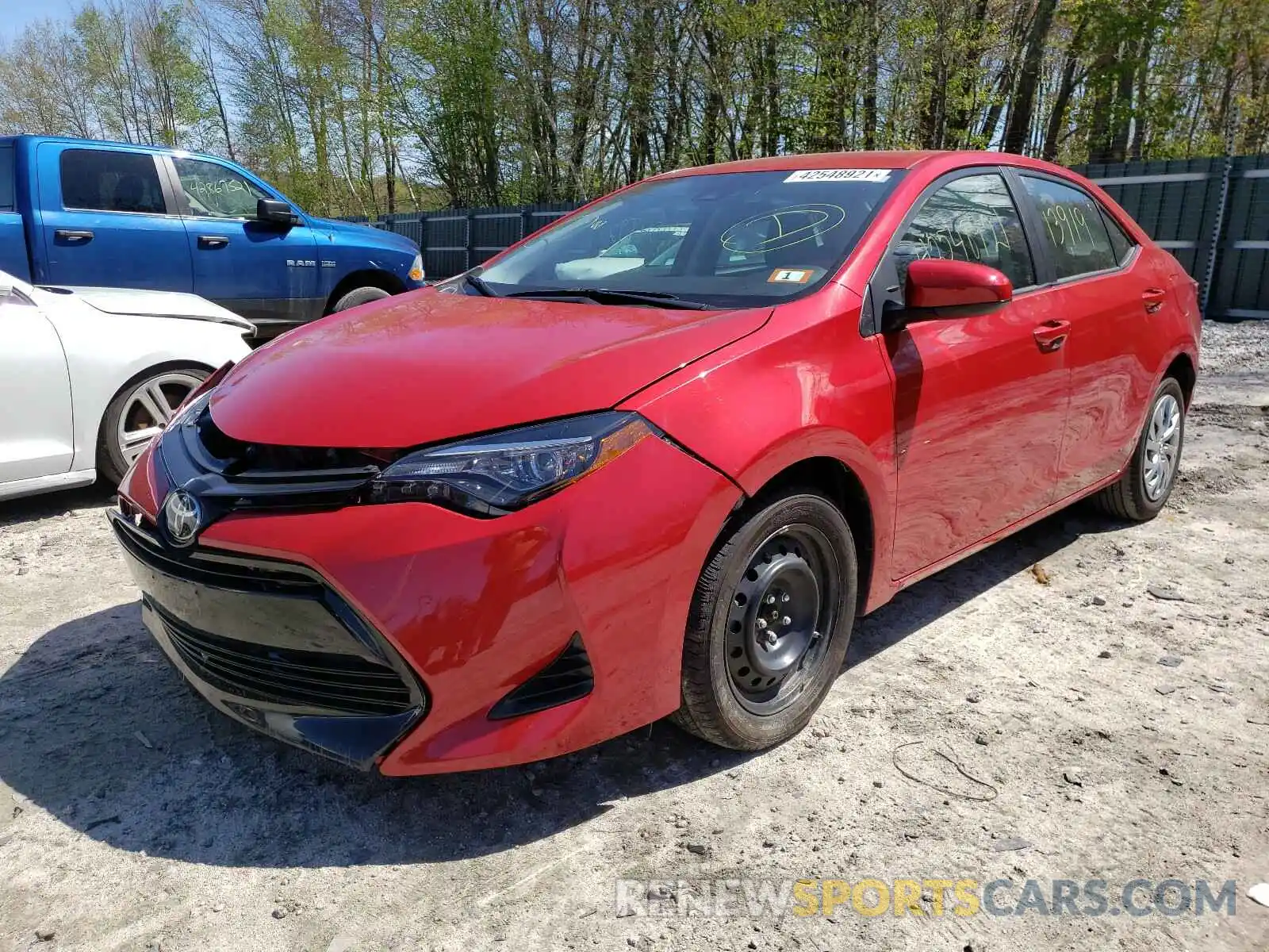 2 Photograph of a damaged car 2T1BURHE2KC199658 TOYOTA COROLLA 2019