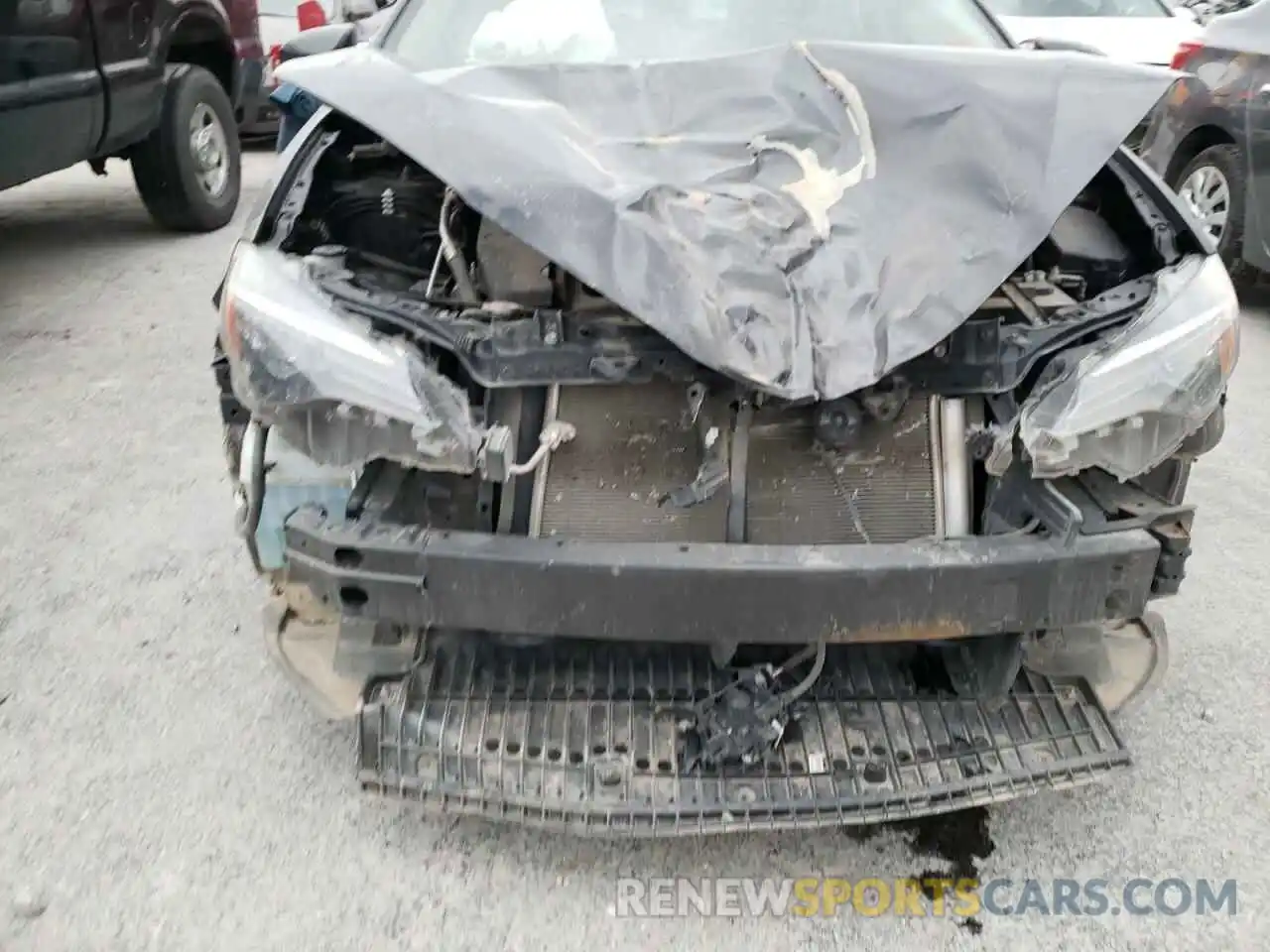 9 Photograph of a damaged car 2T1BURHE2KC200078 TOYOTA COROLLA 2019