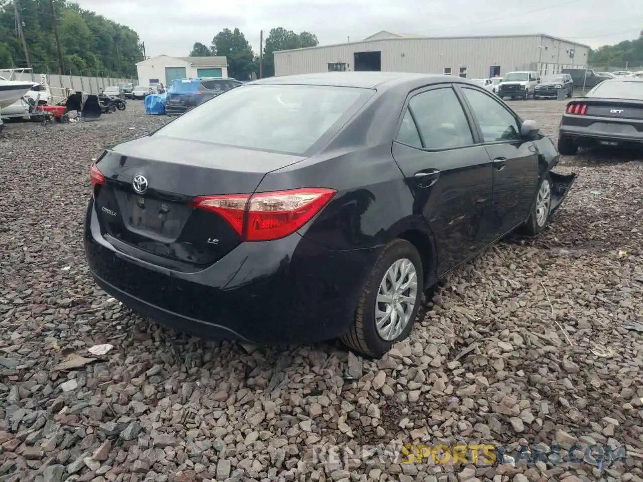 4 Photograph of a damaged car 2T1BURHE2KC200226 TOYOTA COROLLA 2019