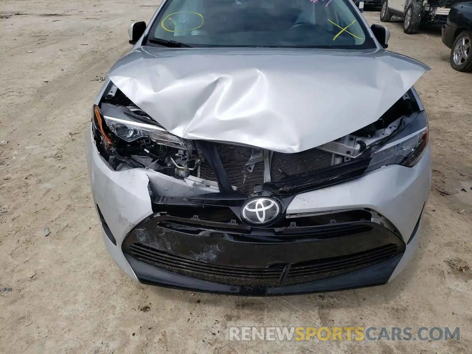 9 Photograph of a damaged car 2T1BURHE2KC200503 TOYOTA COROLLA 2019