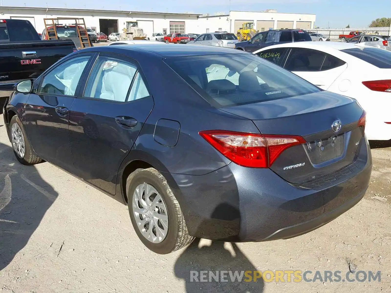 3 Photograph of a damaged car 2T1BURHE2KC200842 TOYOTA COROLLA 2019