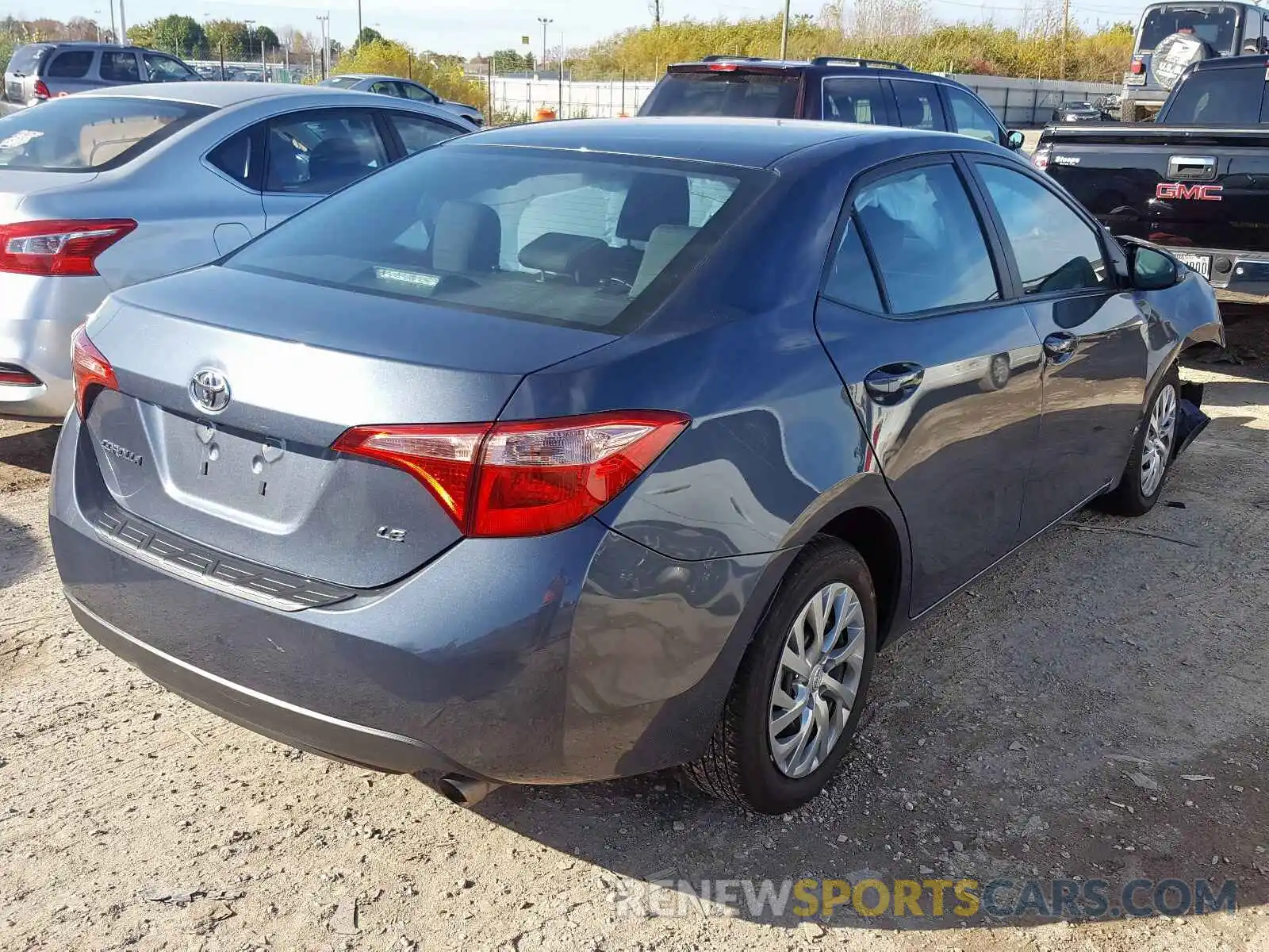 4 Photograph of a damaged car 2T1BURHE2KC200842 TOYOTA COROLLA 2019