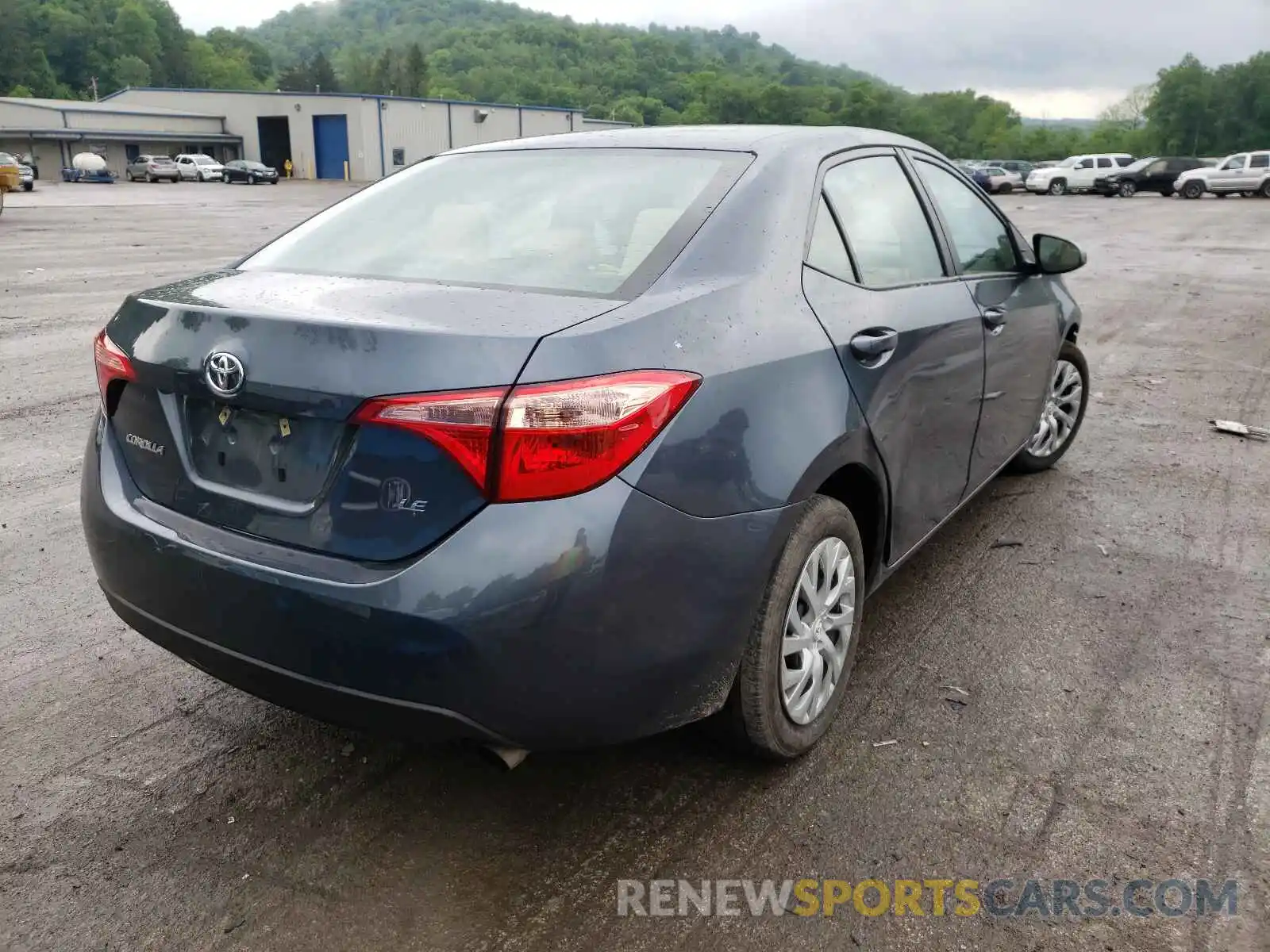 4 Photograph of a damaged car 2T1BURHE2KC200968 TOYOTA COROLLA 2019