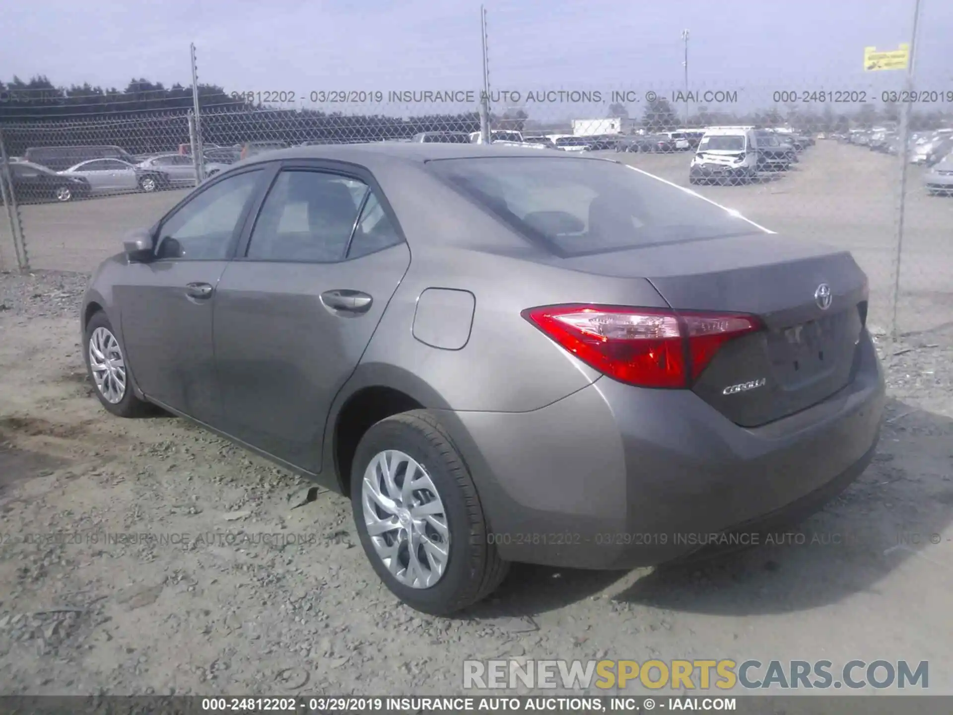 3 Photograph of a damaged car 2T1BURHE2KC201151 TOYOTA COROLLA 2019