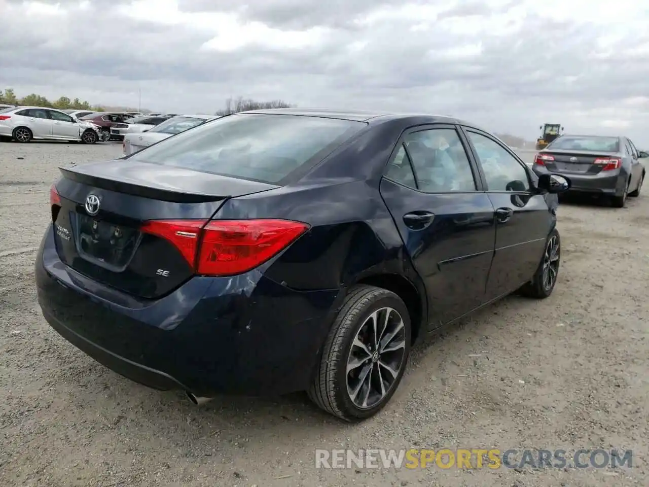 4 Photograph of a damaged car 2T1BURHE2KC201862 TOYOTA COROLLA 2019