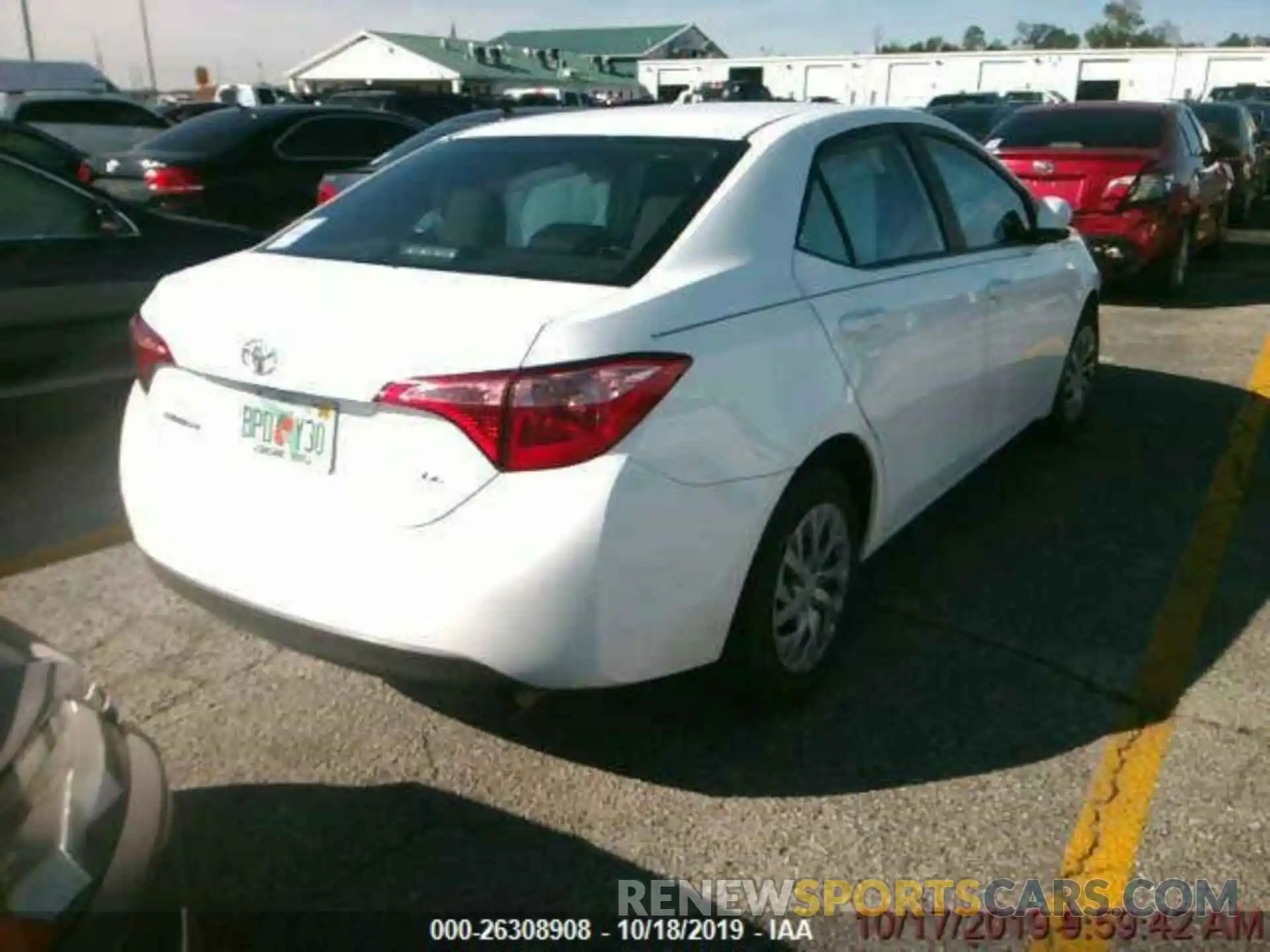 2 Photograph of a damaged car 2T1BURHE2KC202722 TOYOTA COROLLA 2019