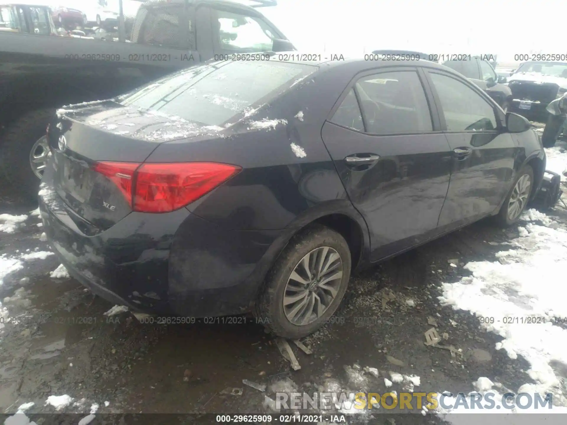 4 Photograph of a damaged car 2T1BURHE2KC203112 TOYOTA COROLLA 2019