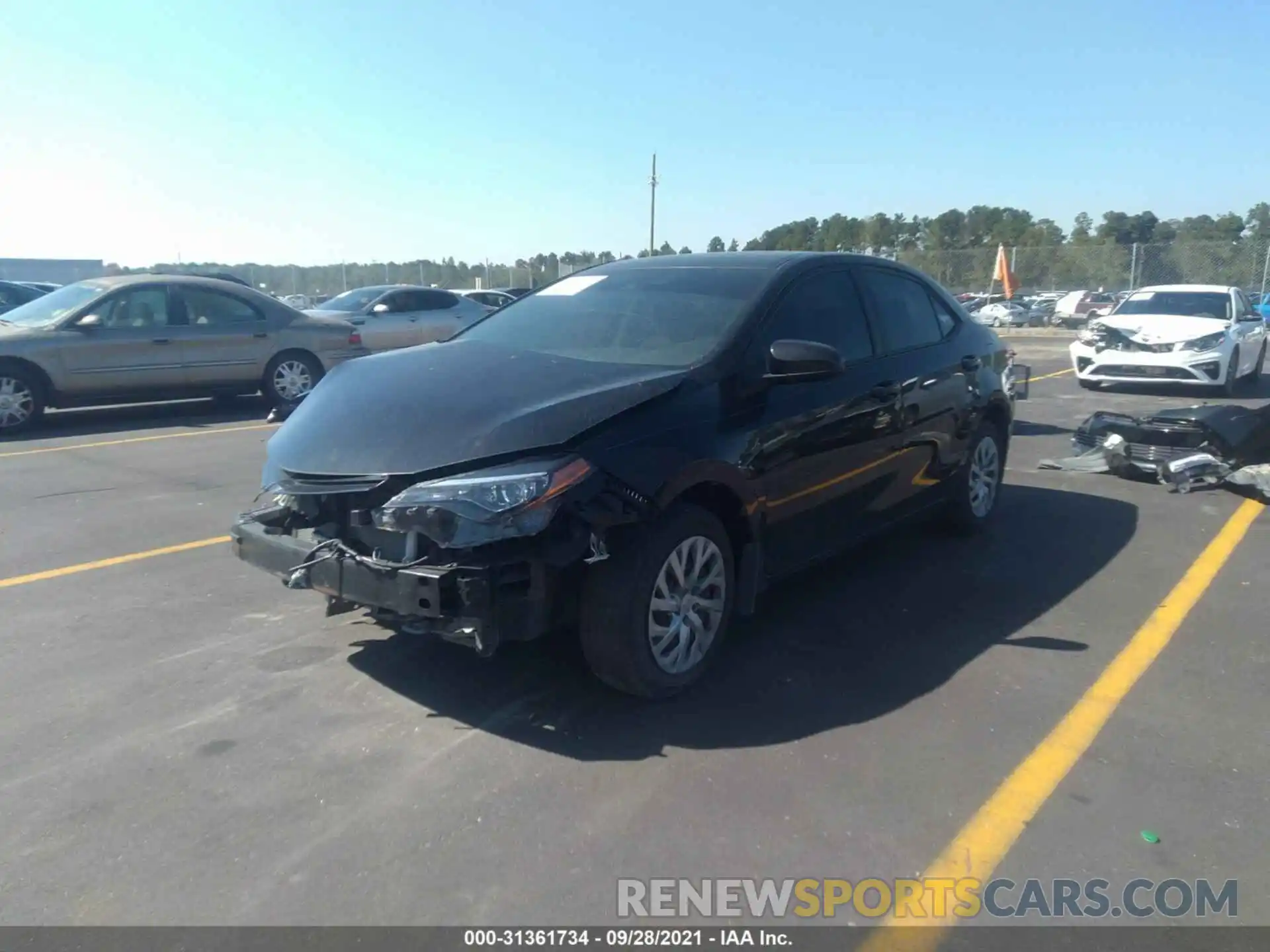 2 Photograph of a damaged car 2T1BURHE2KC203417 TOYOTA COROLLA 2019