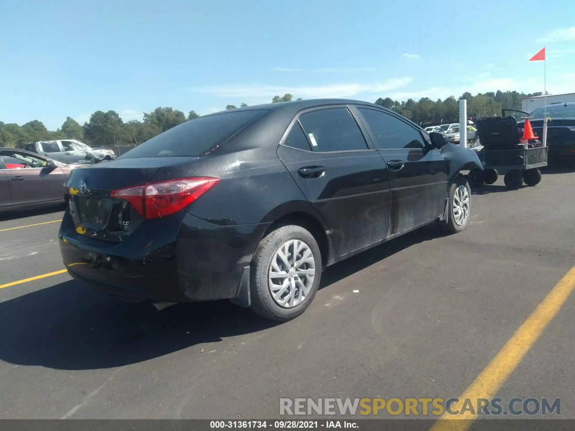 4 Photograph of a damaged car 2T1BURHE2KC203417 TOYOTA COROLLA 2019