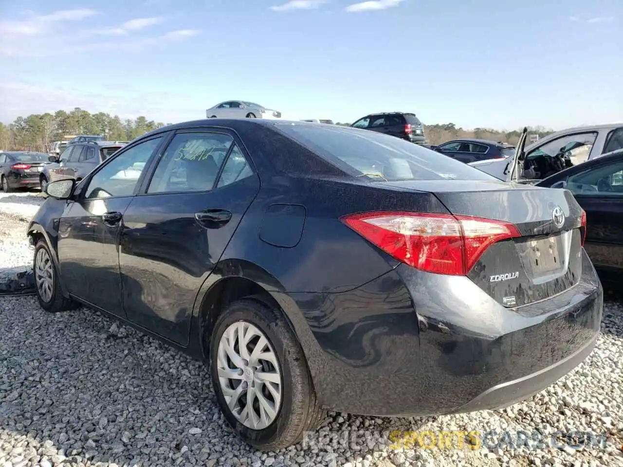 3 Photograph of a damaged car 2T1BURHE2KC204082 TOYOTA COROLLA 2019