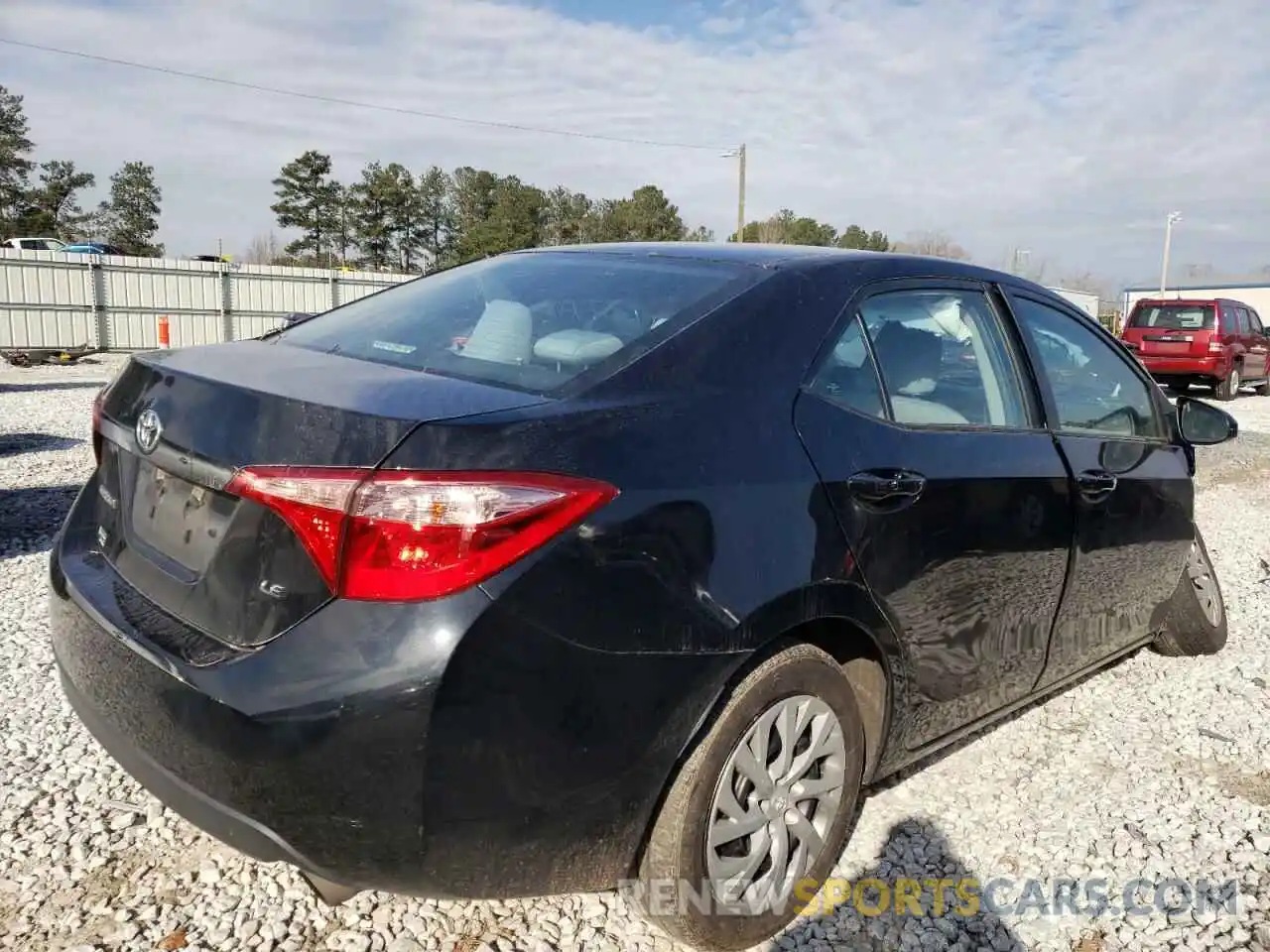 4 Photograph of a damaged car 2T1BURHE2KC204082 TOYOTA COROLLA 2019