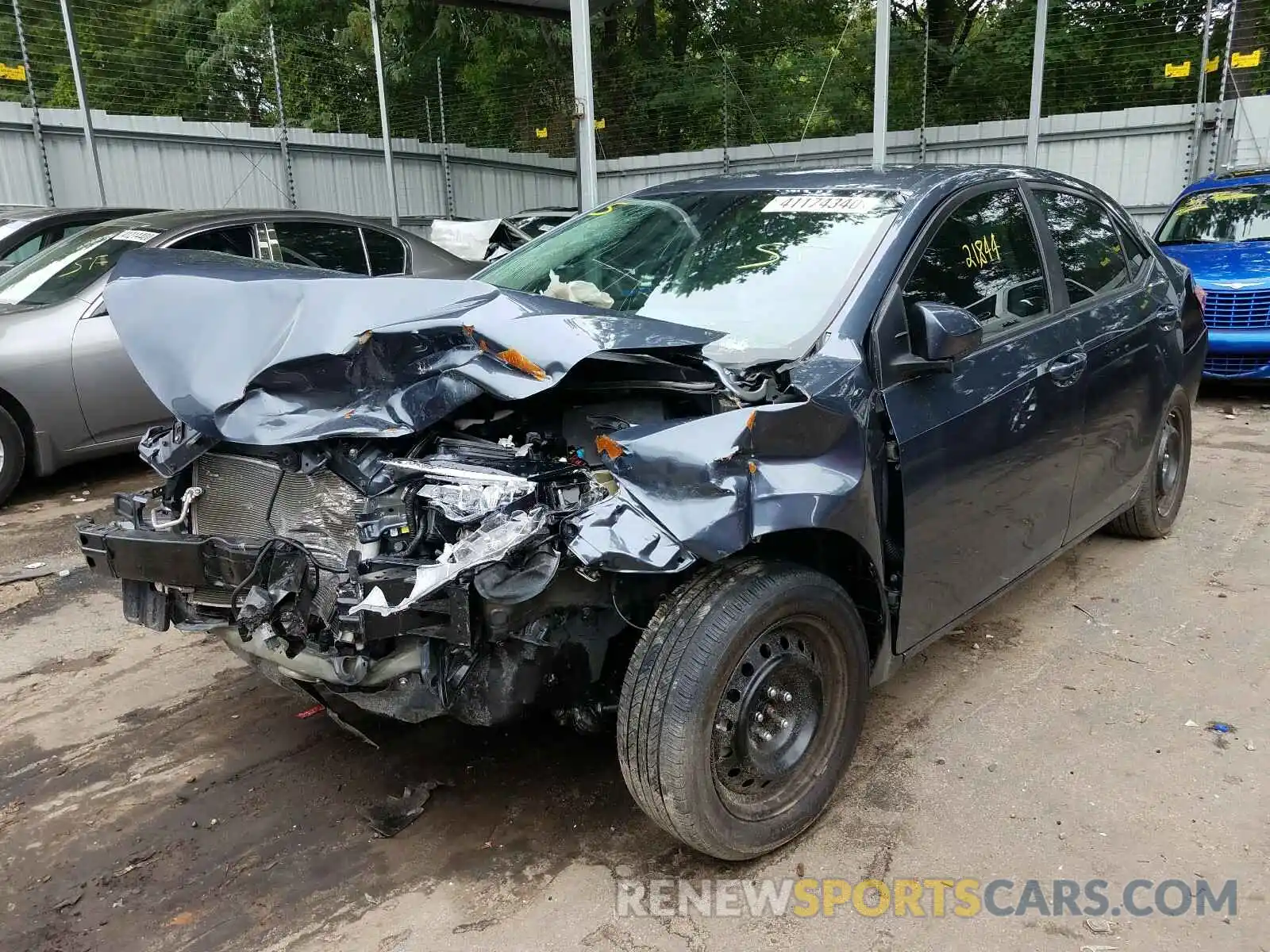 2 Photograph of a damaged car 2T1BURHE2KC204244 TOYOTA COROLLA 2019