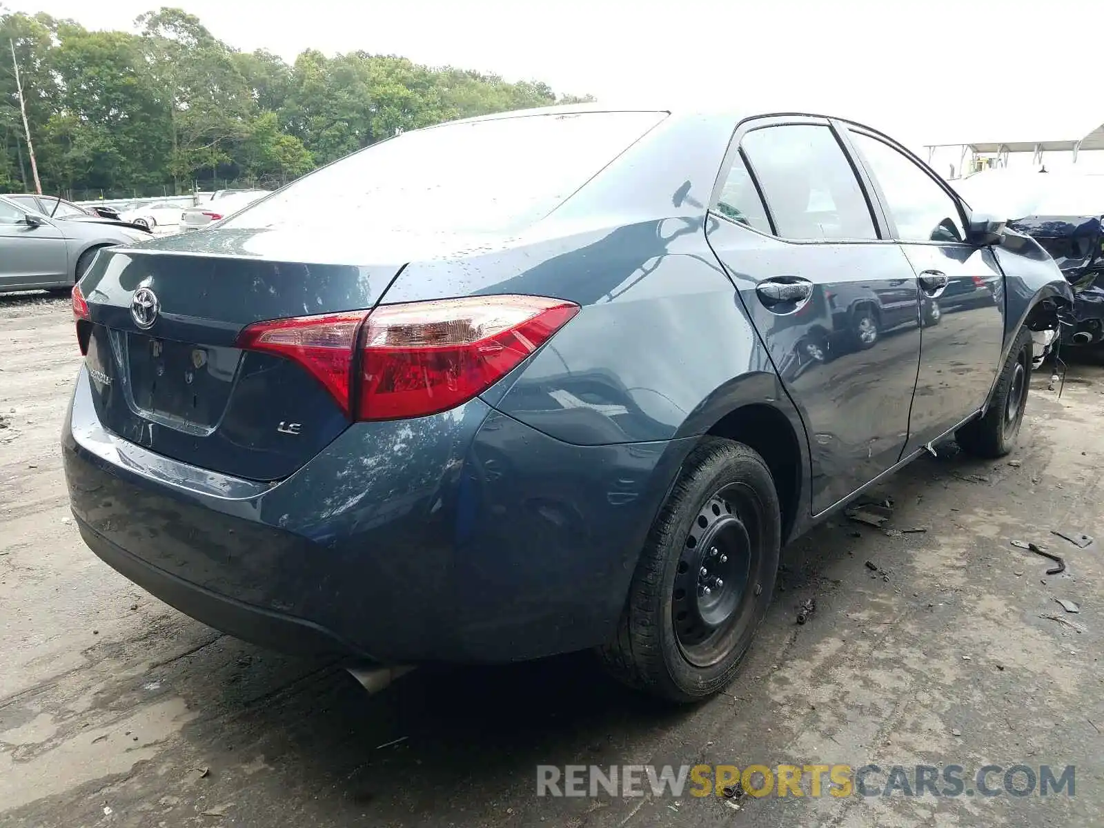 4 Photograph of a damaged car 2T1BURHE2KC204244 TOYOTA COROLLA 2019