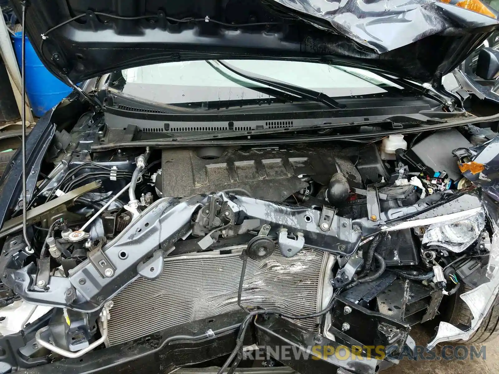 7 Photograph of a damaged car 2T1BURHE2KC204244 TOYOTA COROLLA 2019