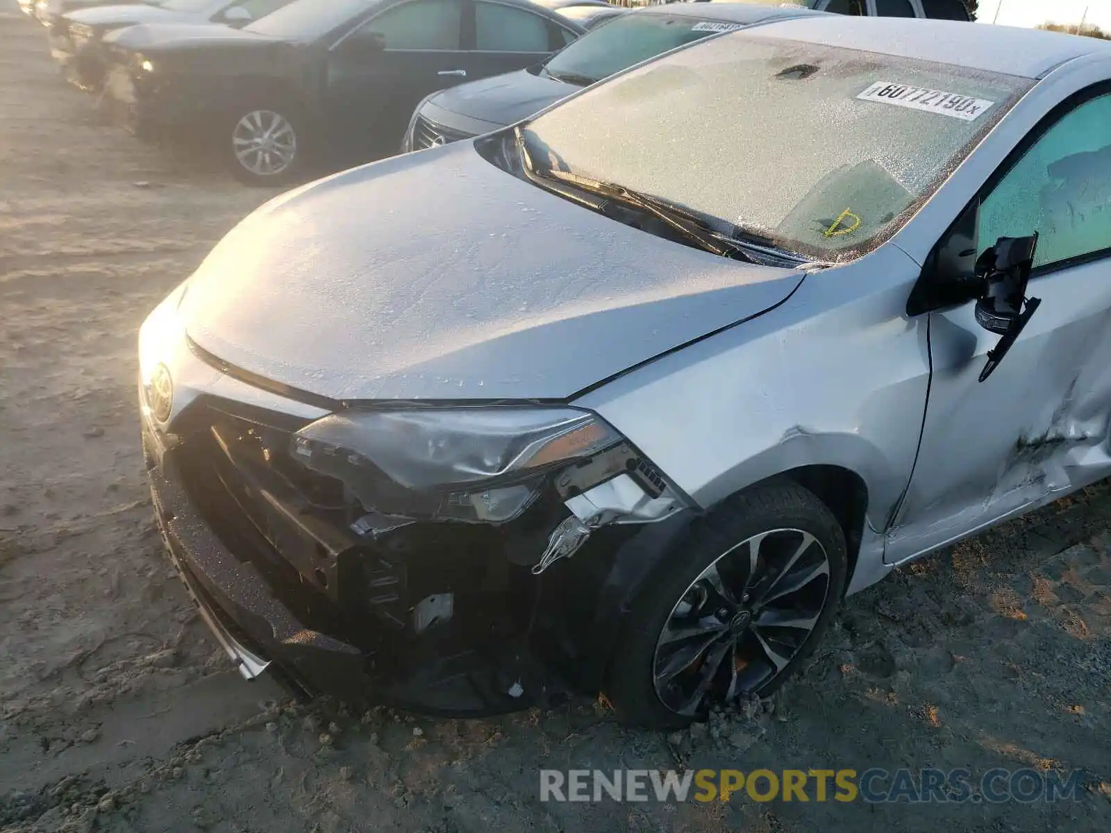 10 Photograph of a damaged car 2T1BURHE2KC205488 TOYOTA COROLLA 2019