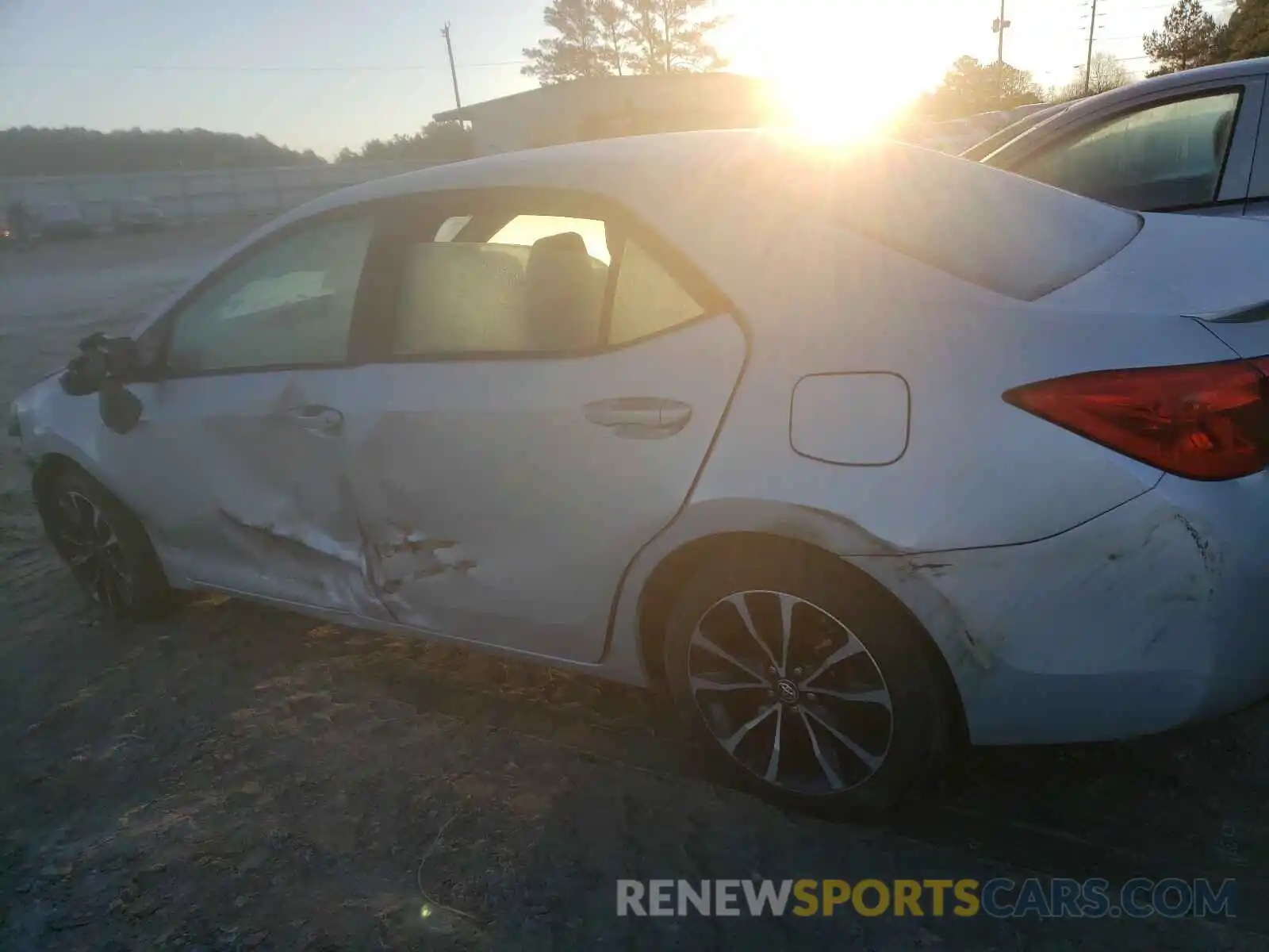 9 Photograph of a damaged car 2T1BURHE2KC205488 TOYOTA COROLLA 2019