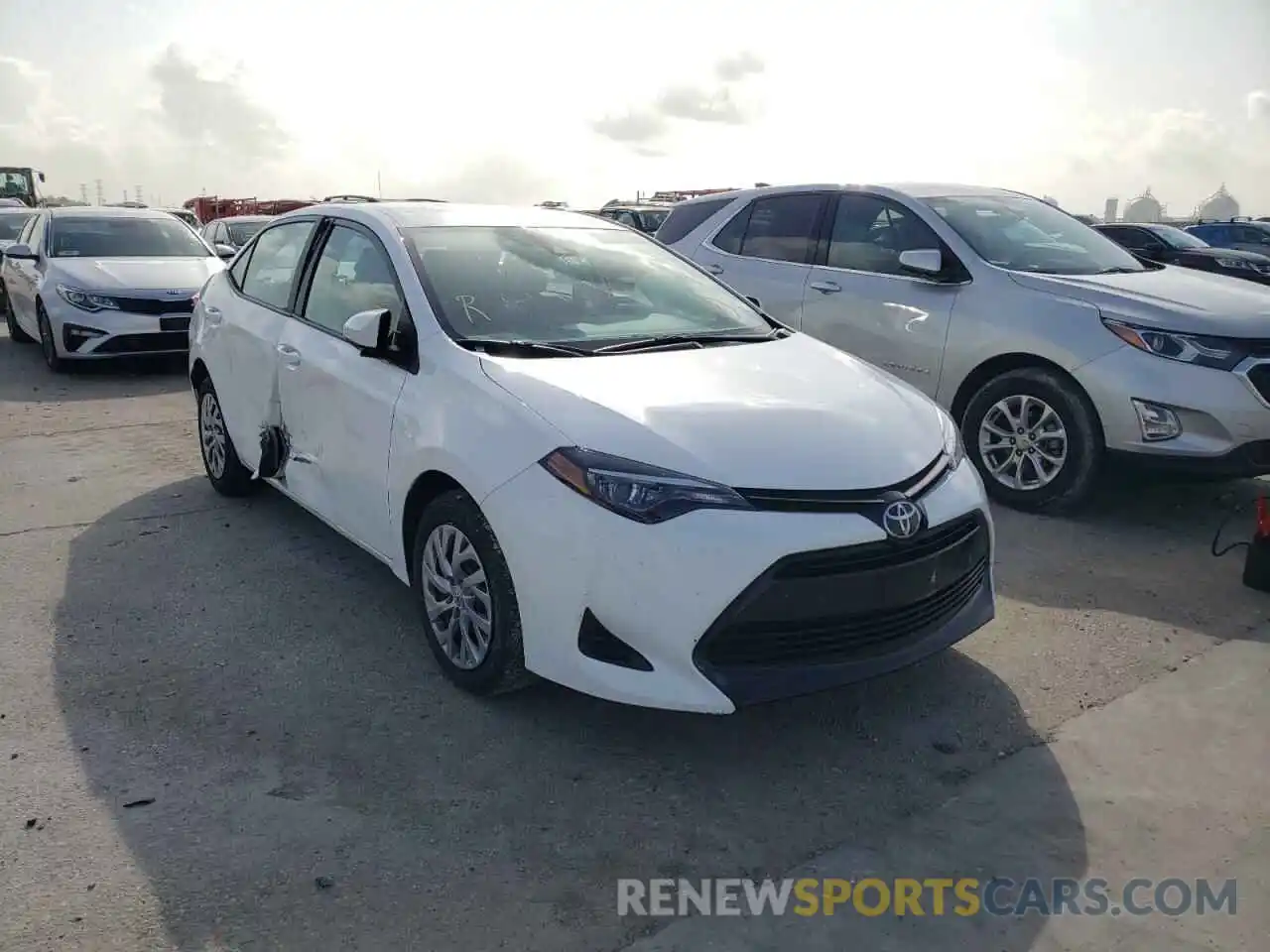 1 Photograph of a damaged car 2T1BURHE2KC206057 TOYOTA COROLLA 2019