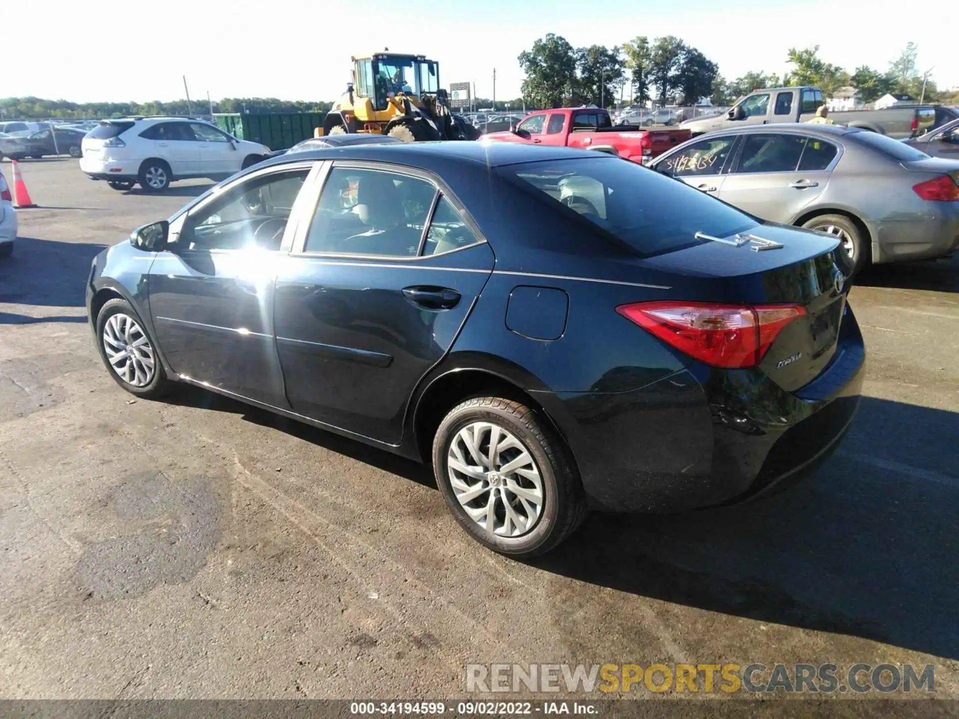 3 Photograph of a damaged car 2T1BURHE2KC206138 TOYOTA COROLLA 2019