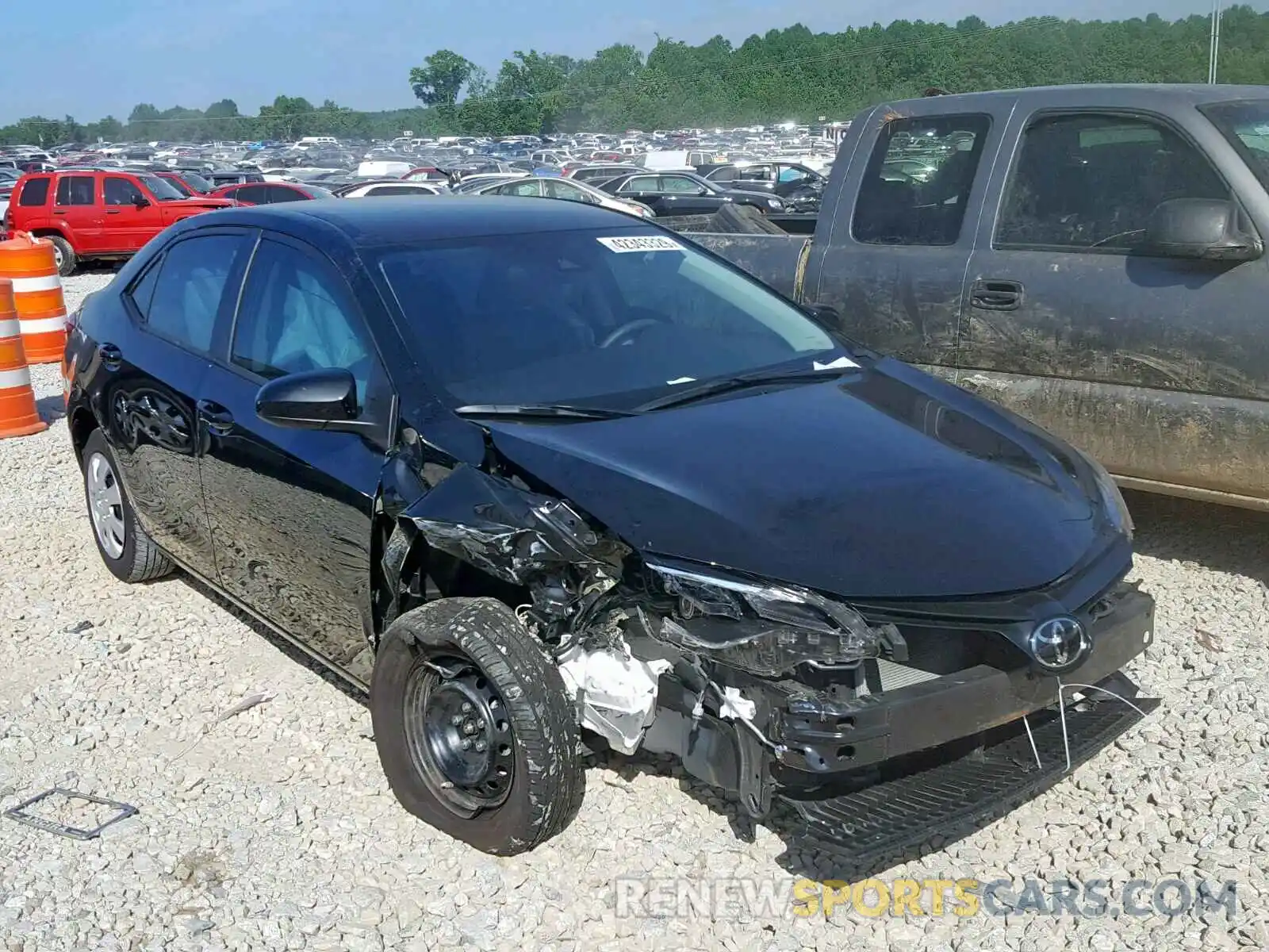 1 Photograph of a damaged car 2T1BURHE2KC206219 TOYOTA COROLLA 2019