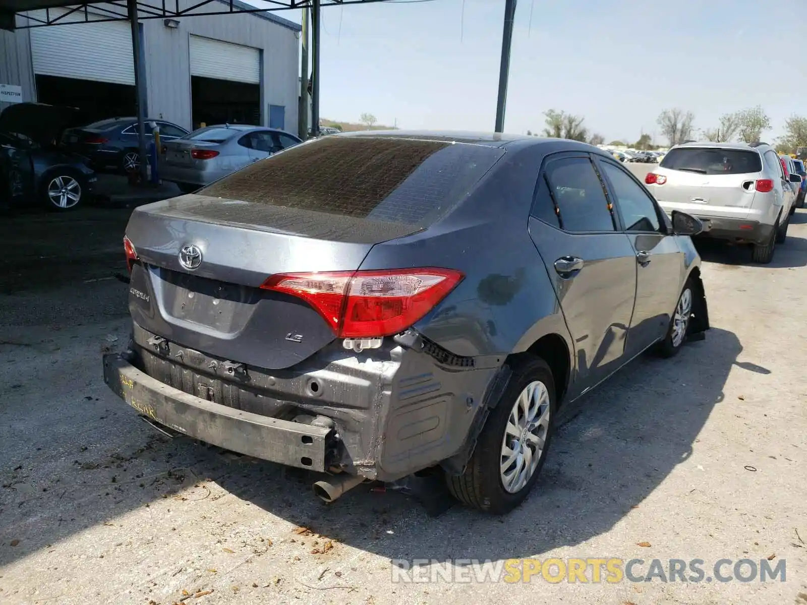 4 Photograph of a damaged car 2T1BURHE2KC206334 TOYOTA COROLLA 2019