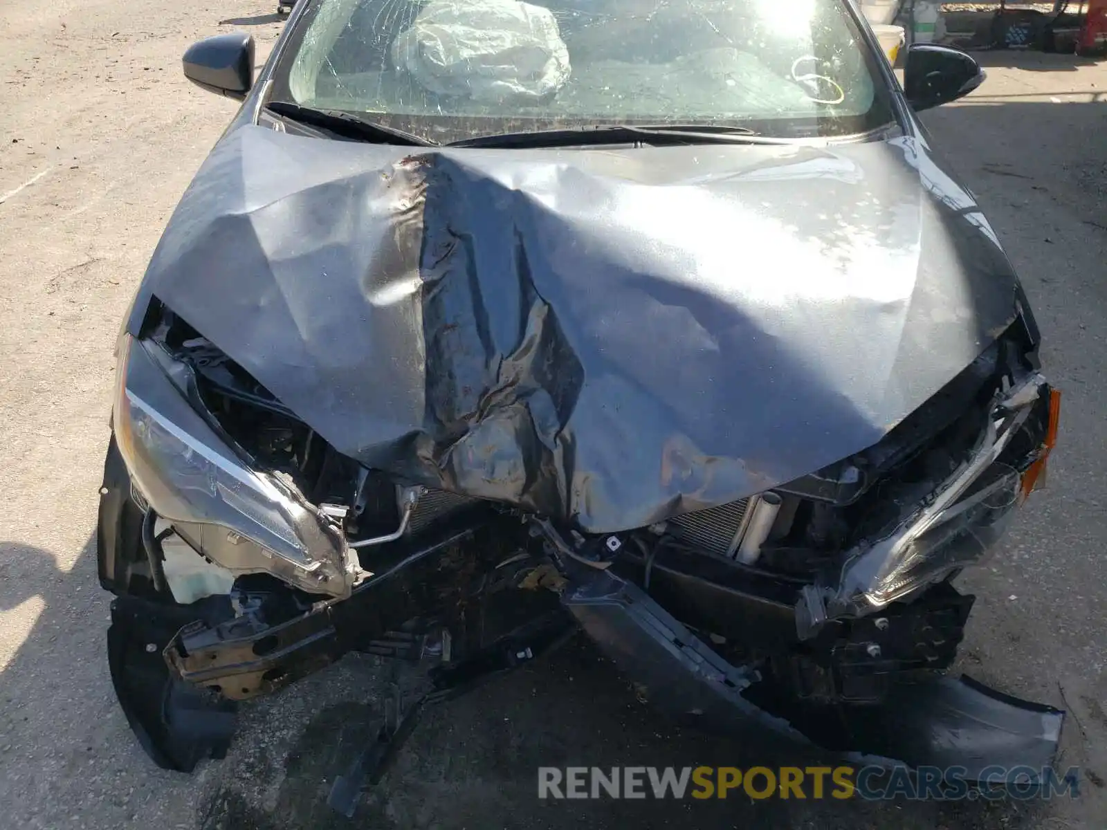 7 Photograph of a damaged car 2T1BURHE2KC206334 TOYOTA COROLLA 2019