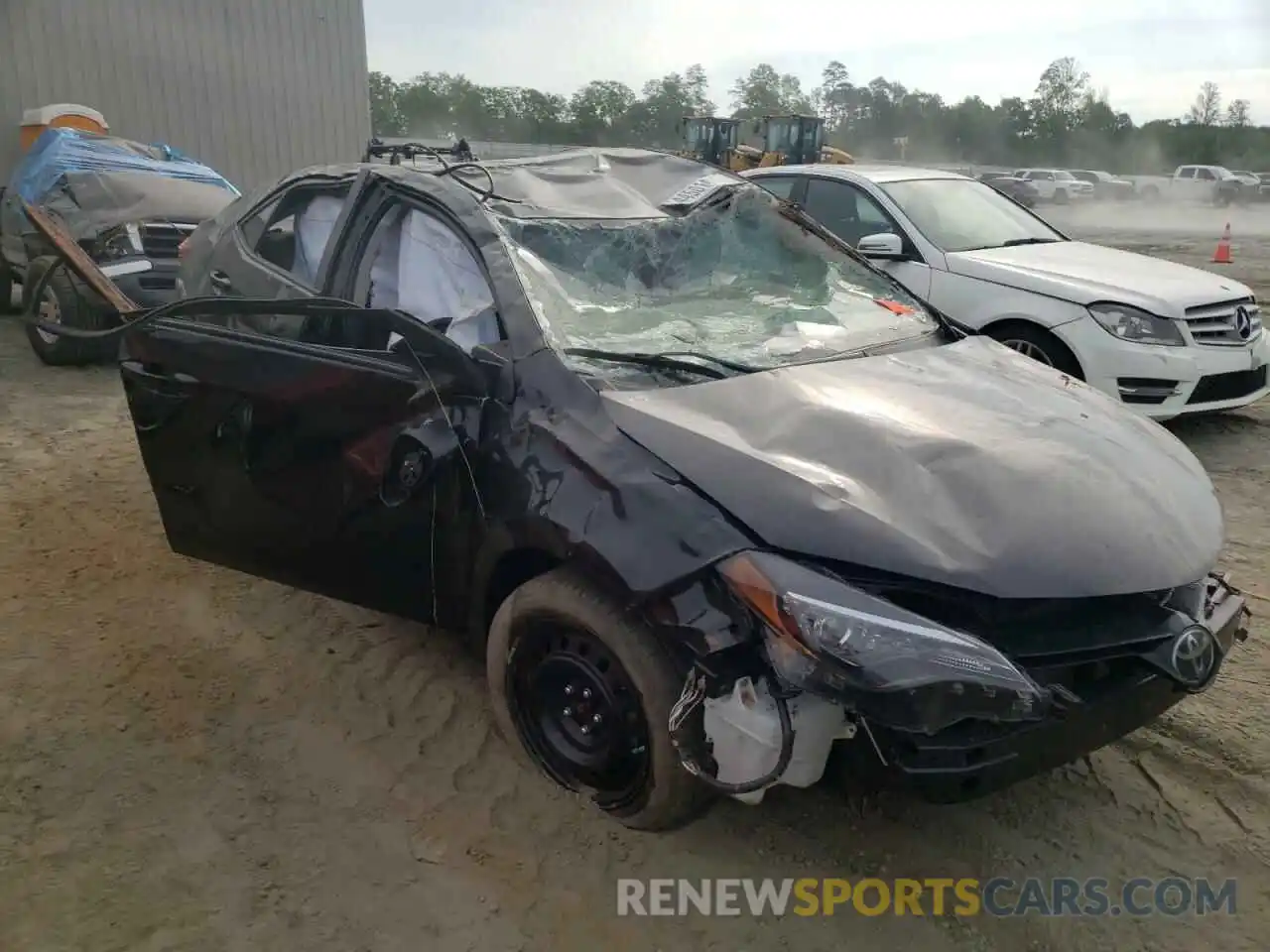 1 Photograph of a damaged car 2T1BURHE2KC206530 TOYOTA COROLLA 2019