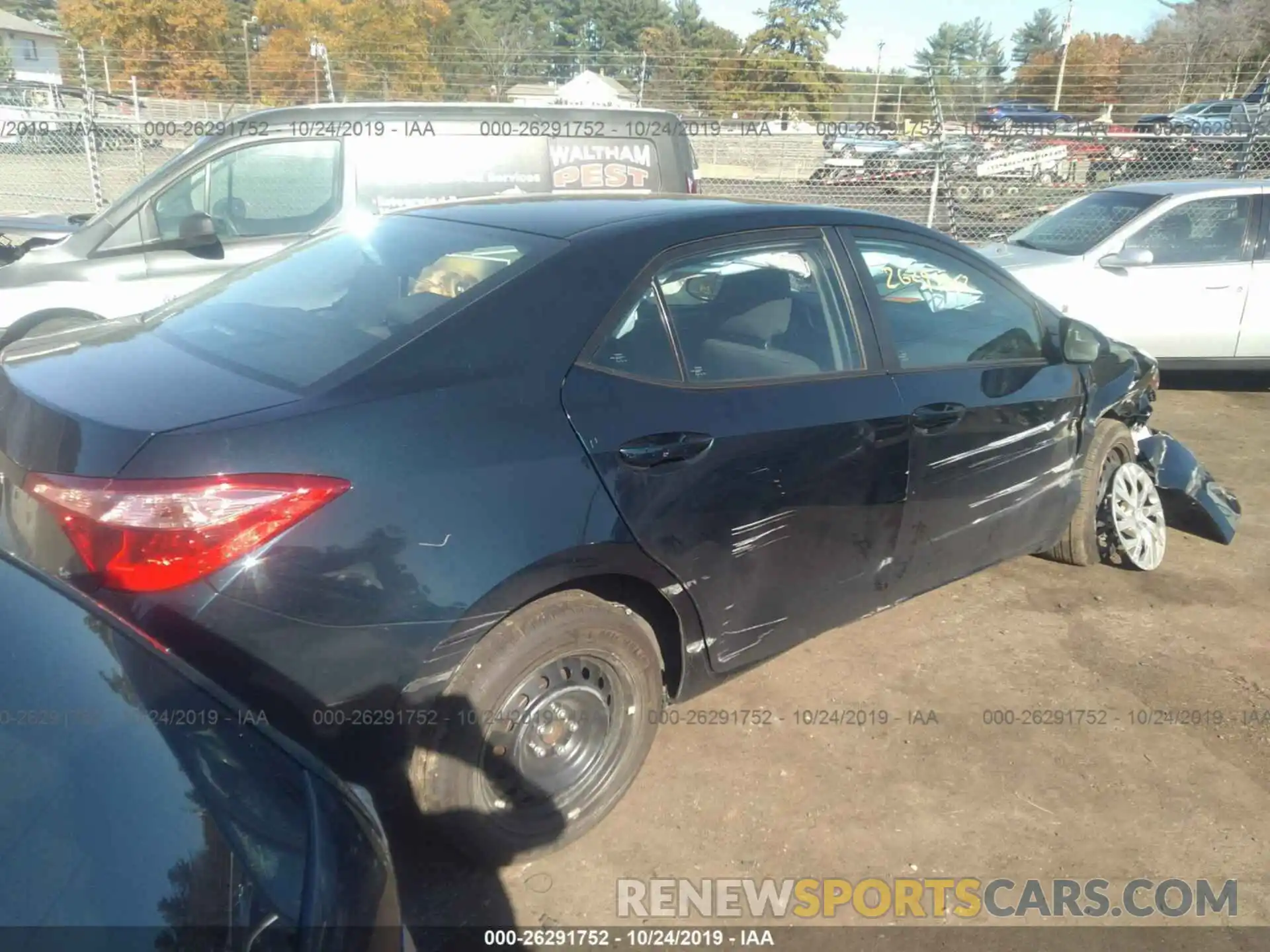 4 Photograph of a damaged car 2T1BURHE2KC206737 TOYOTA COROLLA 2019