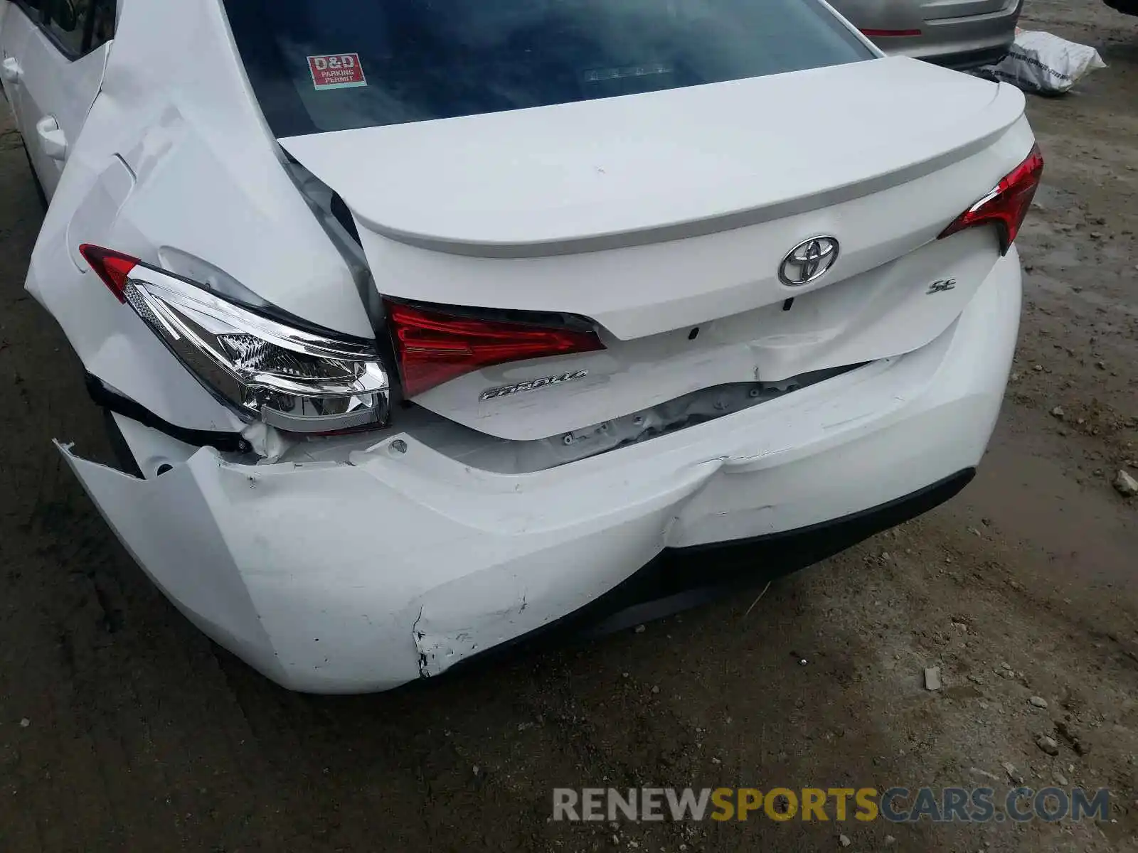 9 Photograph of a damaged car 2T1BURHE2KC207483 TOYOTA COROLLA 2019