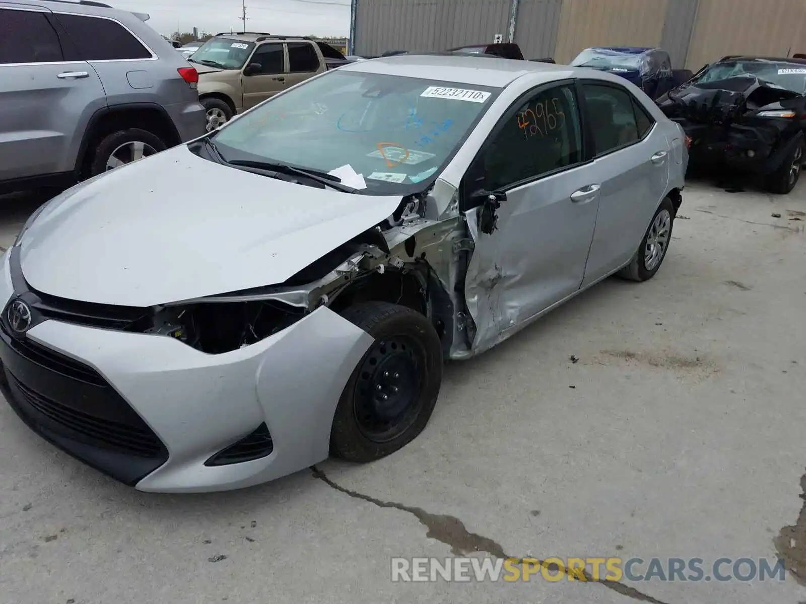 2 Photograph of a damaged car 2T1BURHE2KC208018 TOYOTA COROLLA 2019