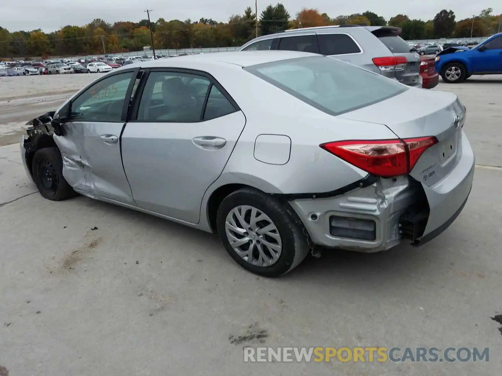 3 Photograph of a damaged car 2T1BURHE2KC208018 TOYOTA COROLLA 2019