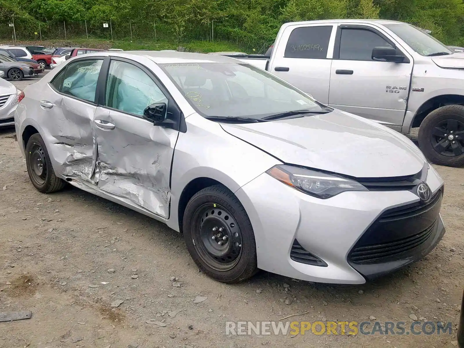 1 Photograph of a damaged car 2T1BURHE2KC208312 TOYOTA COROLLA 2019