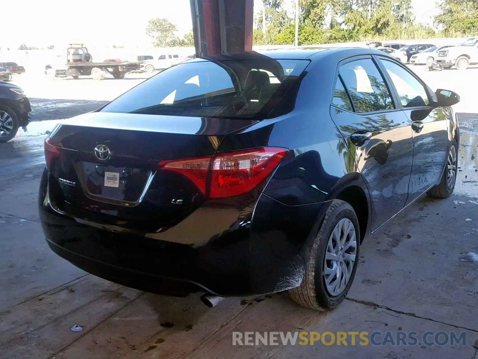 4 Photograph of a damaged car 2T1BURHE2KC208553 TOYOTA COROLLA 2019