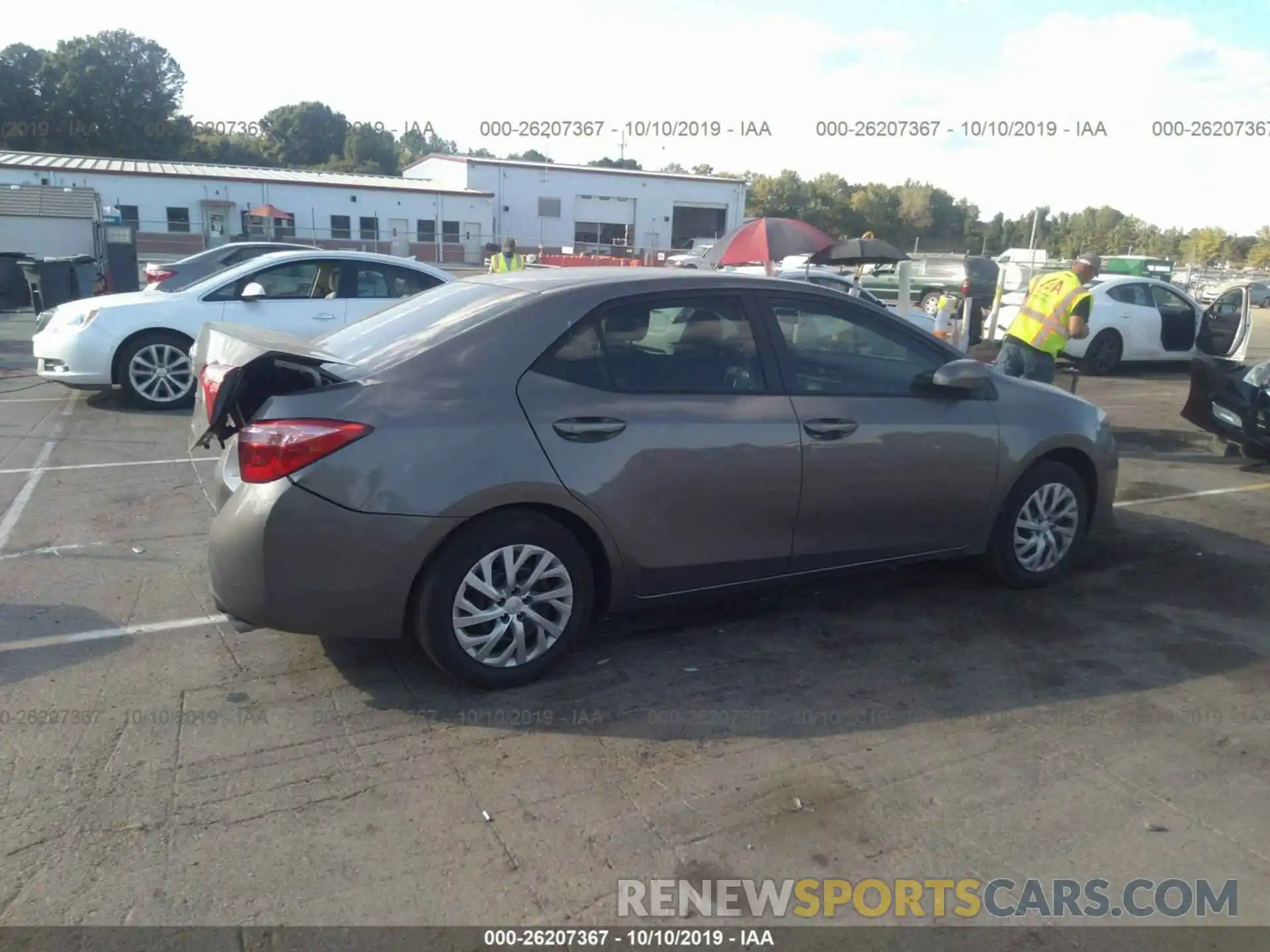 4 Photograph of a damaged car 2T1BURHE2KC208603 TOYOTA COROLLA 2019