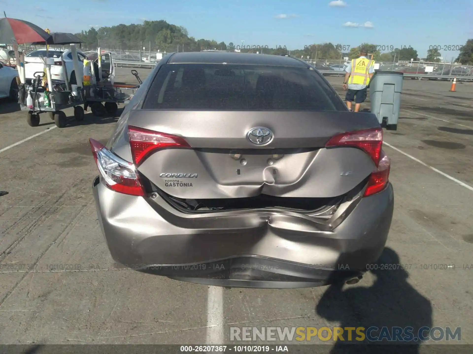 6 Photograph of a damaged car 2T1BURHE2KC208603 TOYOTA COROLLA 2019